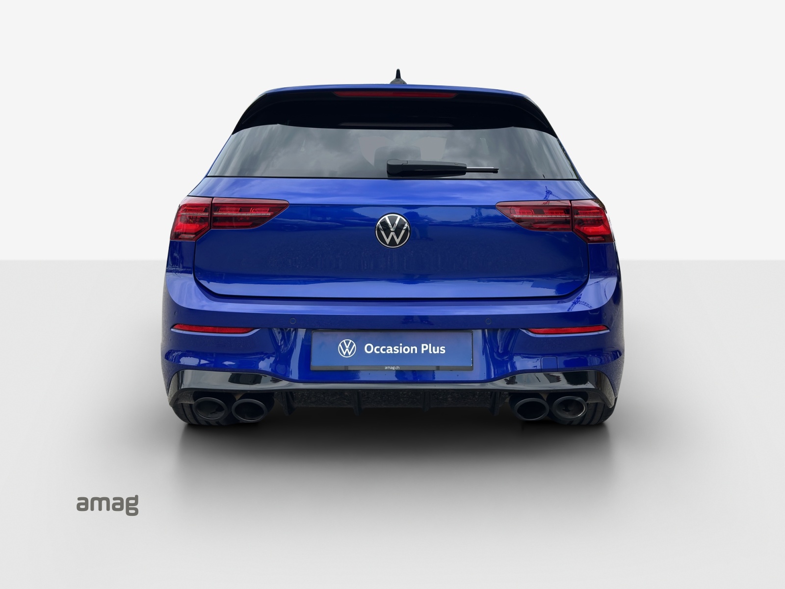 VW Golf 2.0 TSI R DSG 4Motion-image-3
