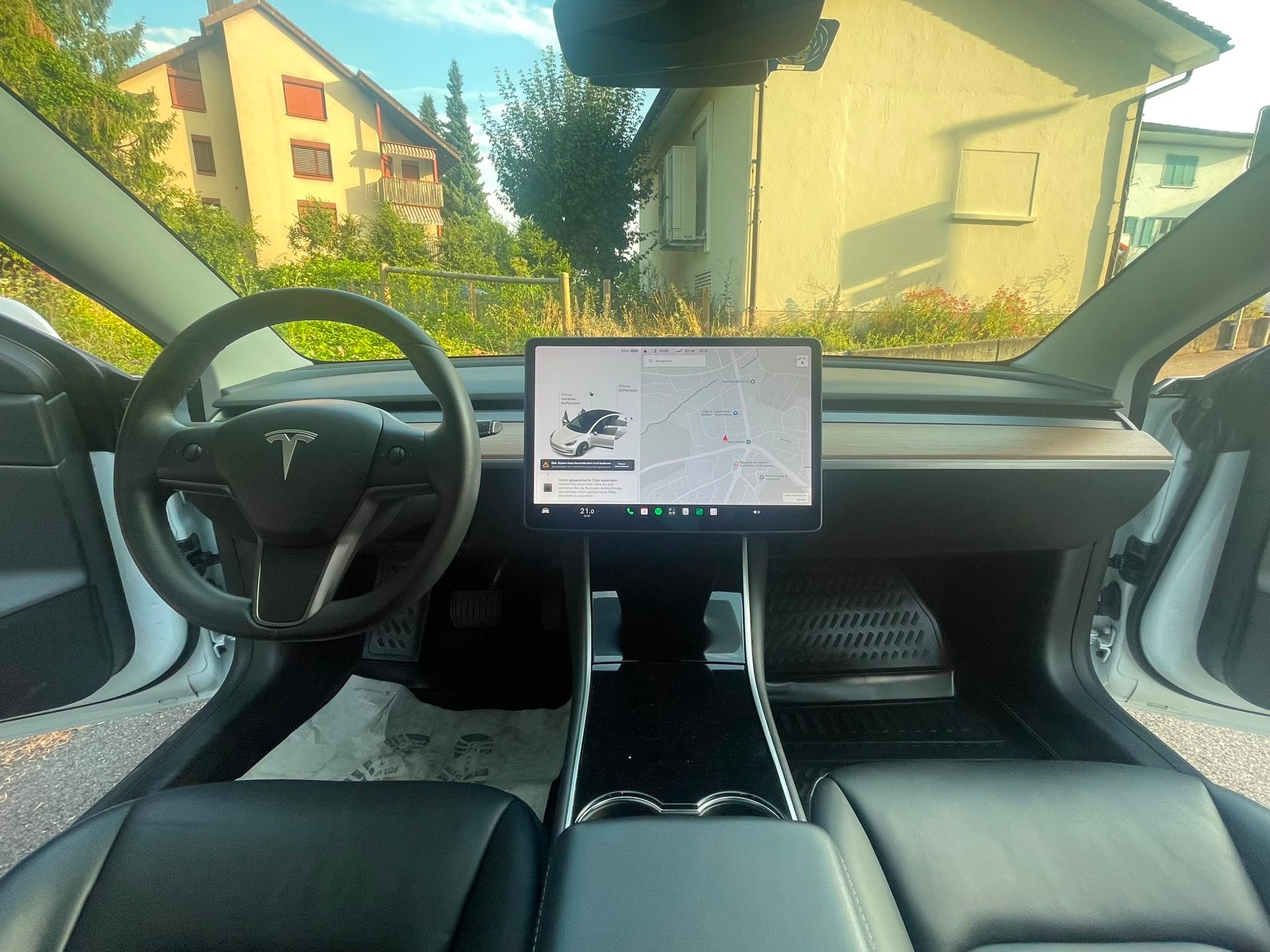 TESLA Model 3 Standard Range Plus 409 km (WLTP) 325PS SOH 87% CH-Auto mit Werksgarantie-image-9