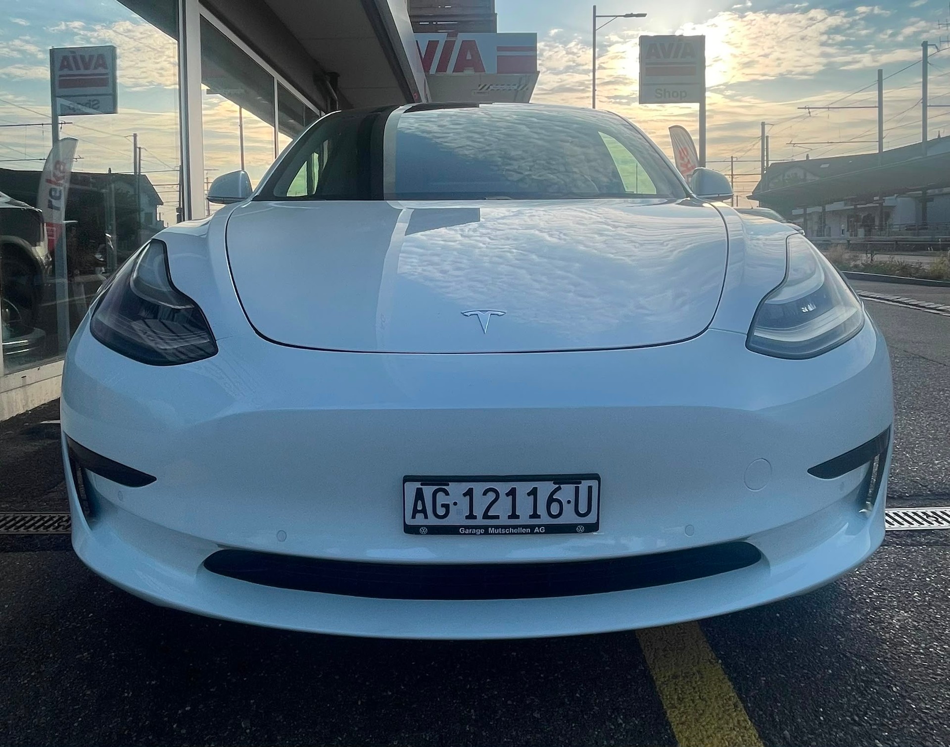 TESLA Model 3 Standard Range Plus 409 km (WLTP) 325PS SOH 87% CH-Auto mit Werksgarantie-image-5