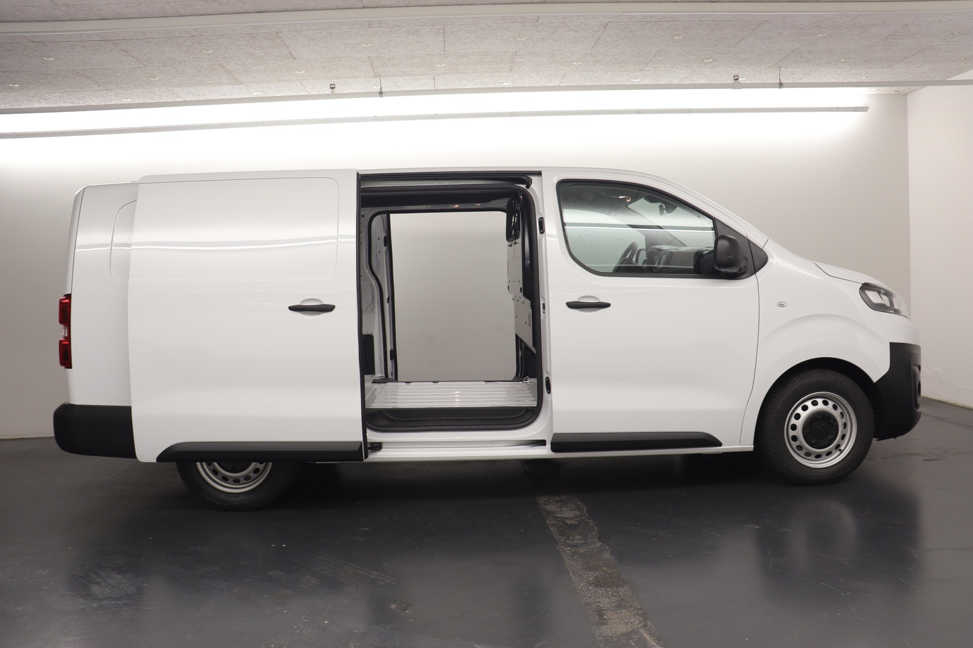 CITROEN e-Jumpy Kaw. XL 75 kWh-image-15