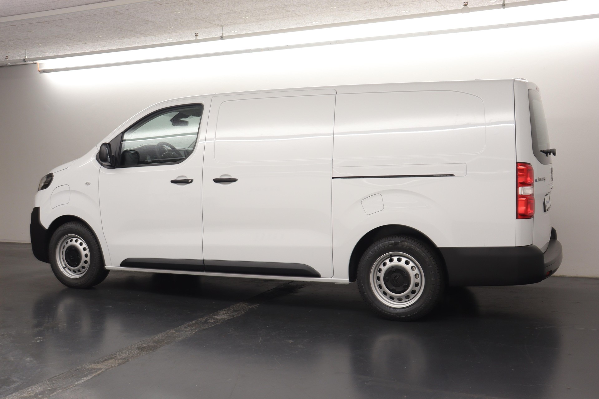 CITROEN e-Jumpy Kaw. XL 75 kWh-image-3