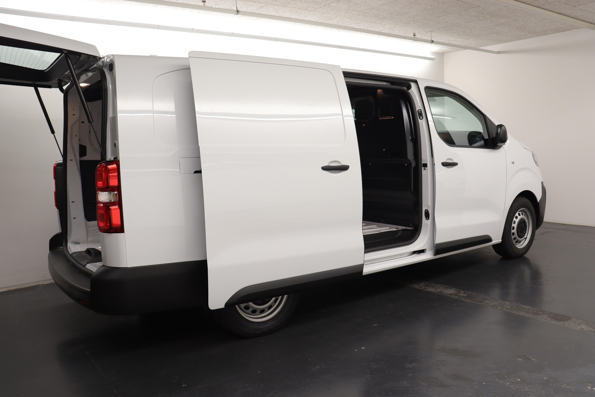 CITROEN e-Jumpy Kaw. XL 75 kWh-image-14