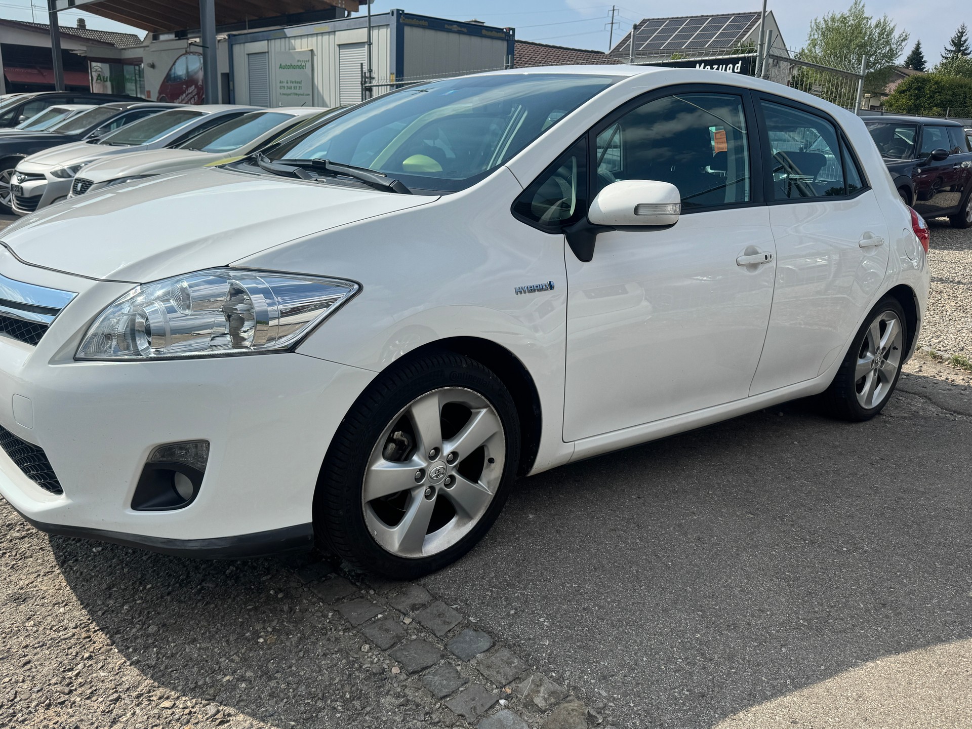 TOYOTA Auris 1.8 16V HSD Linea Sol-image-2
