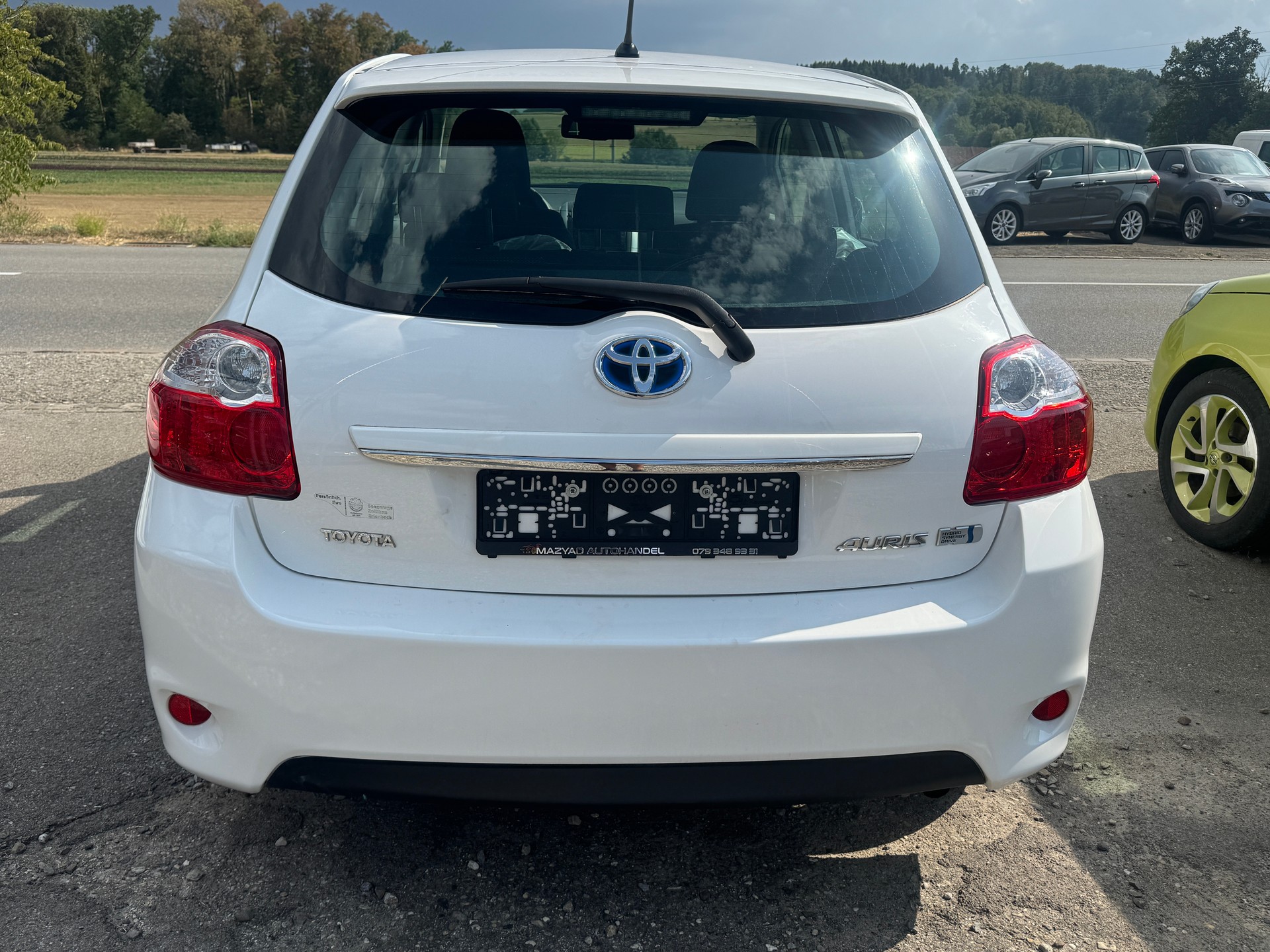 TOYOTA Auris 1.8 16V HSD Linea Sol-image-3
