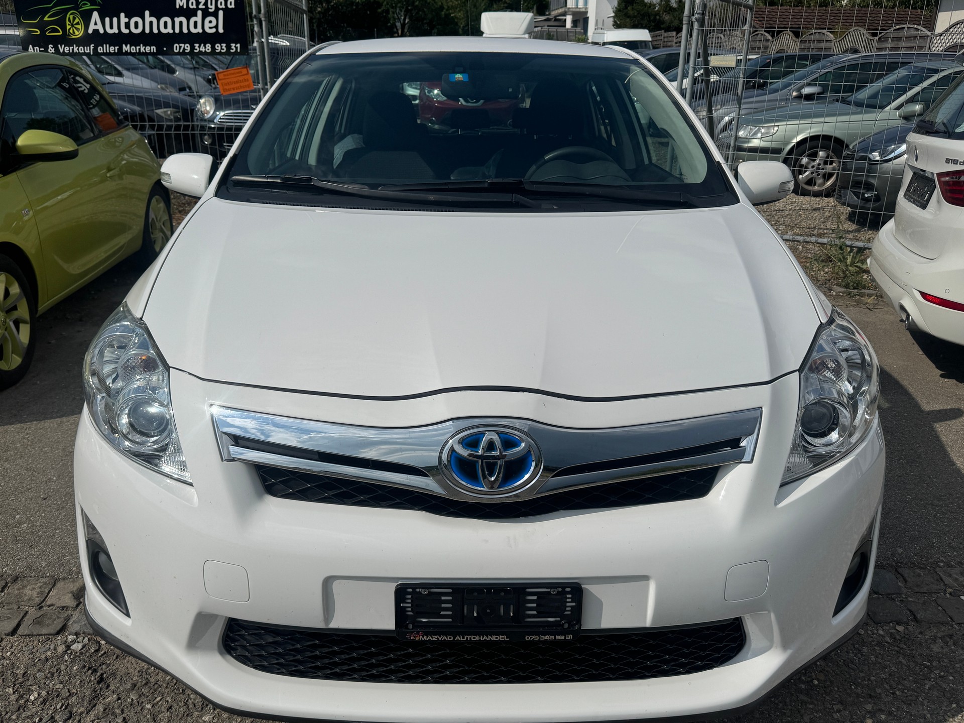 TOYOTA Auris 1.8 16V HSD Linea Sol-image-0