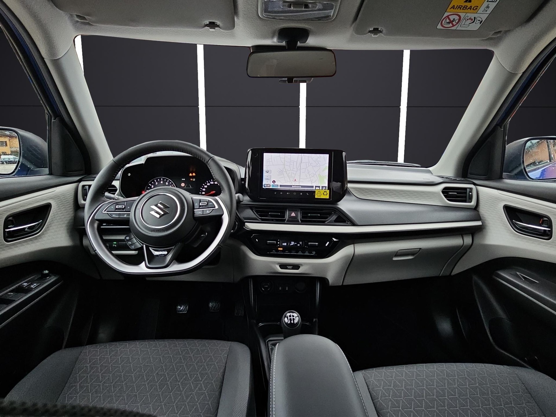 SUZUKI Swift 1.2 Tradizio Hybrid 4x4-image-11