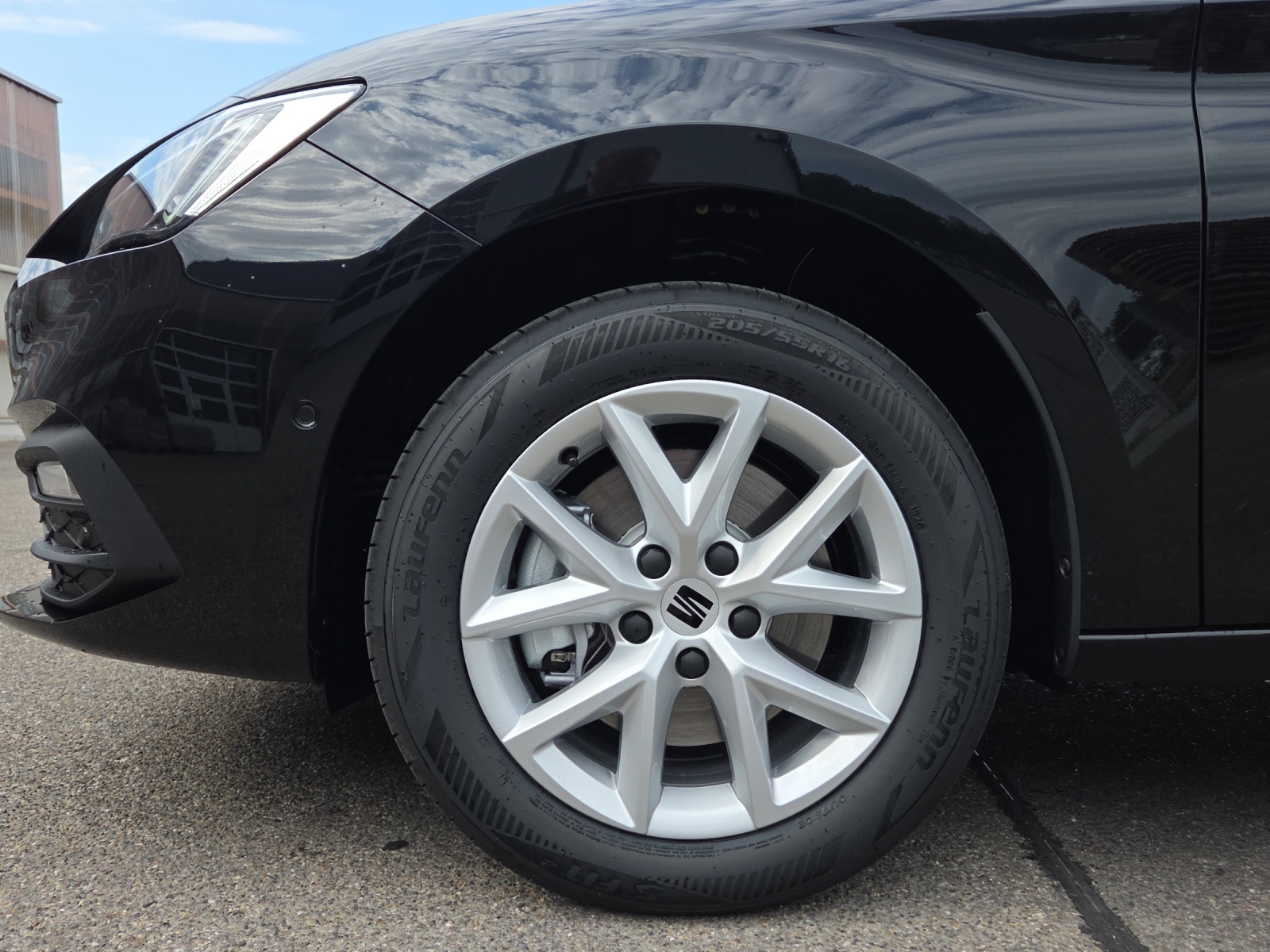 SEAT Leon ST 2.0 TDI EVO DSG Style-image-11