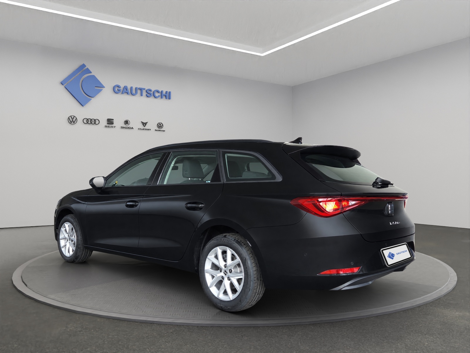 SEAT Leon ST 2.0 TDI EVO DSG Style-image-2