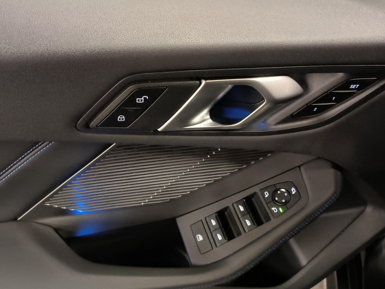 BMW 123 xDrive-image-10
