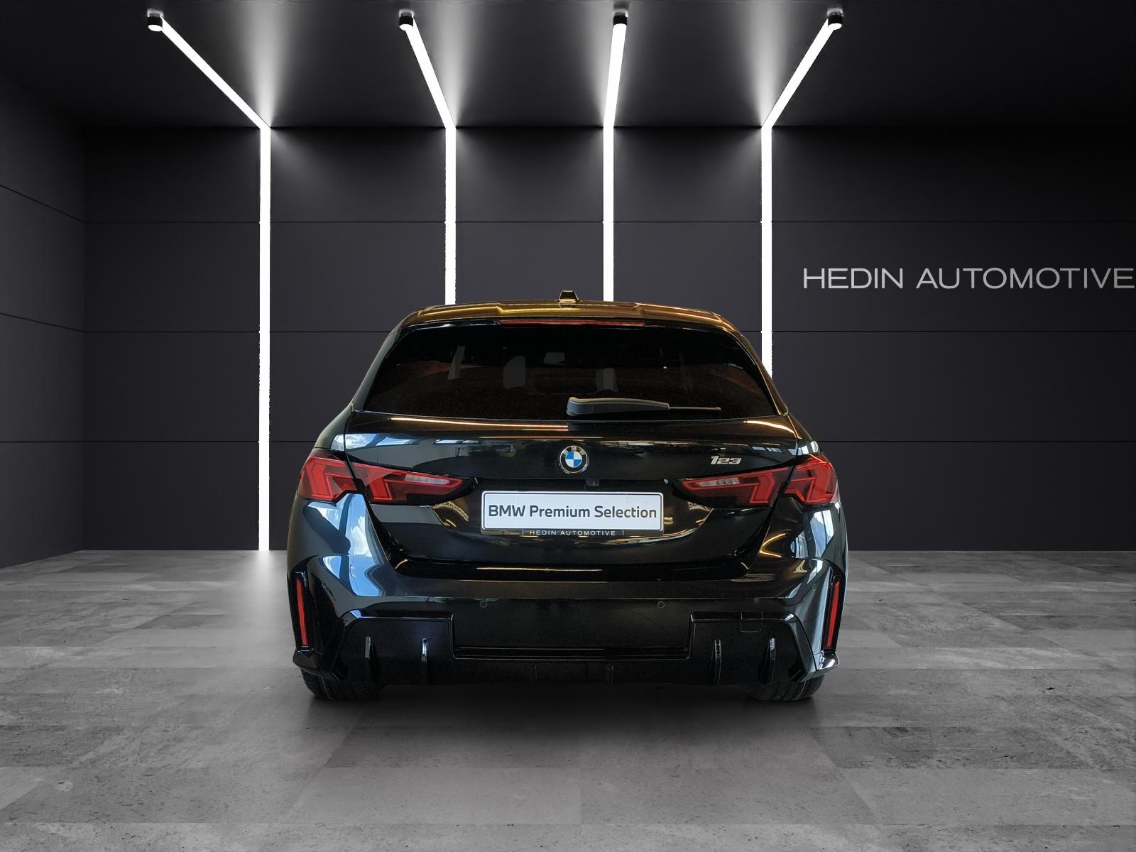 BMW 123 xDrive-image-3
