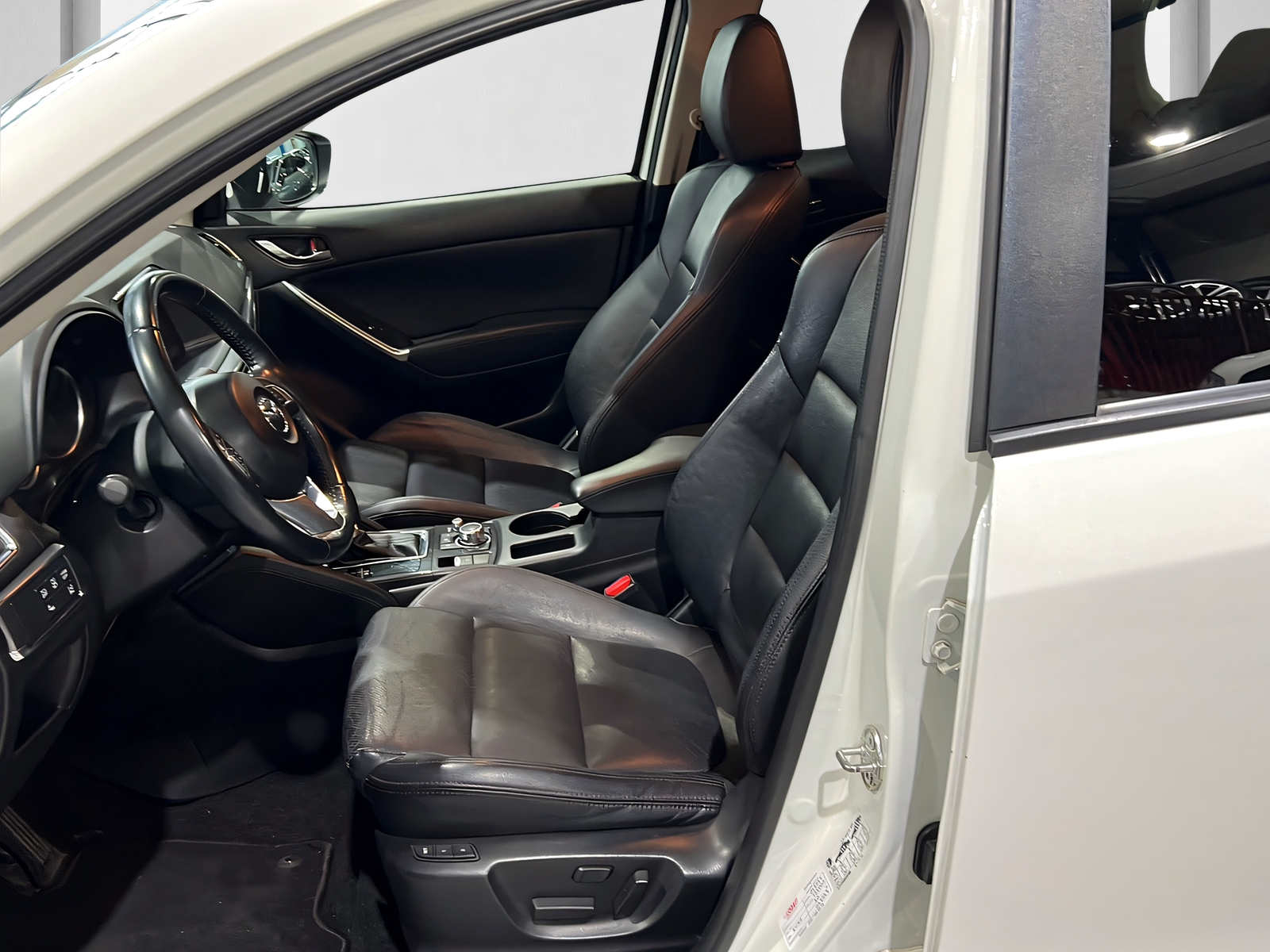 MAZDA CX-5 2.2 D HP Revolution AWD Automatic**Rückfahrtkamera,BOSE,Frisch ab MFK**-image-7
