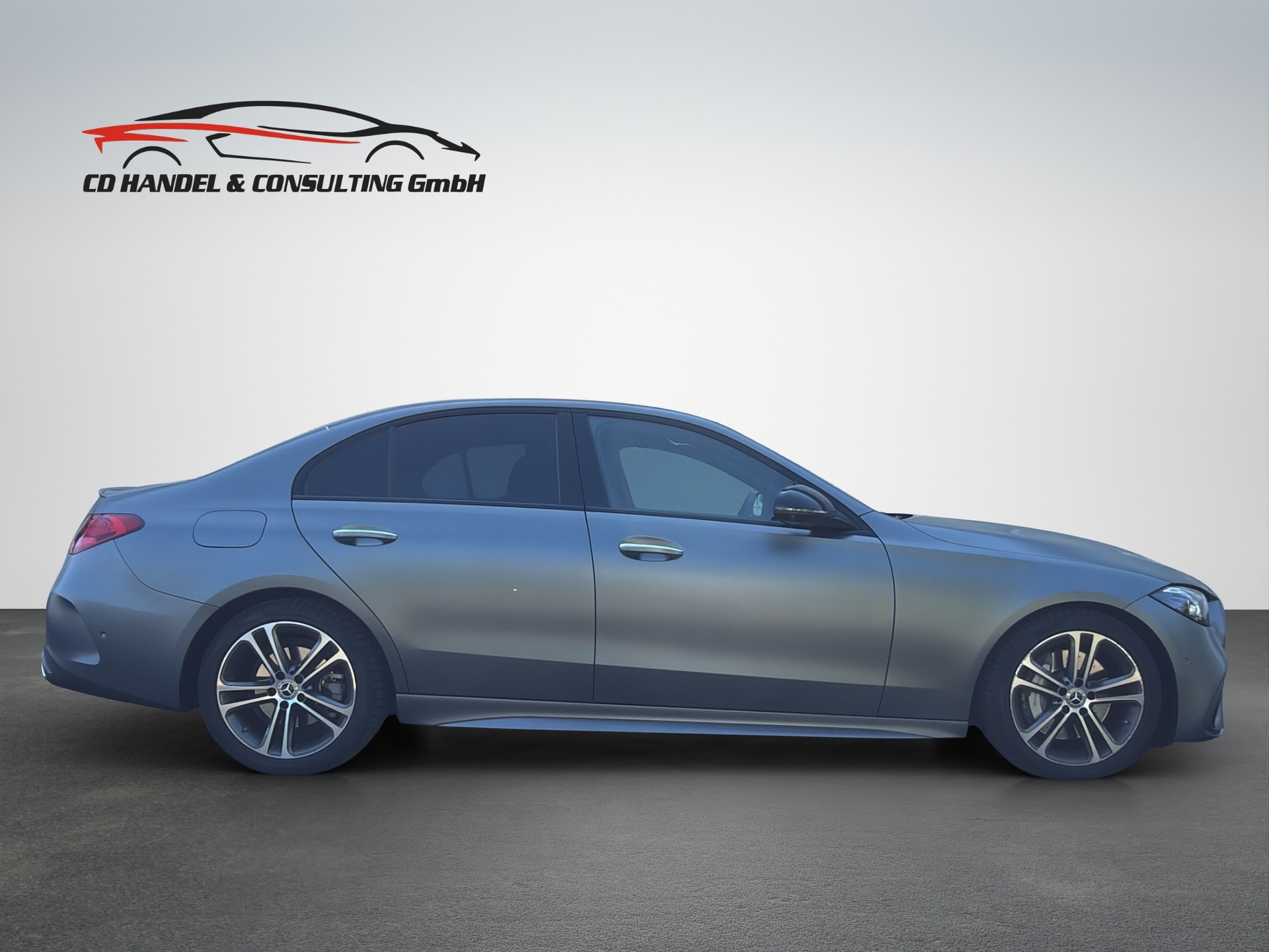 MERCEDES-BENZ C 300 d AMG Line-image-2