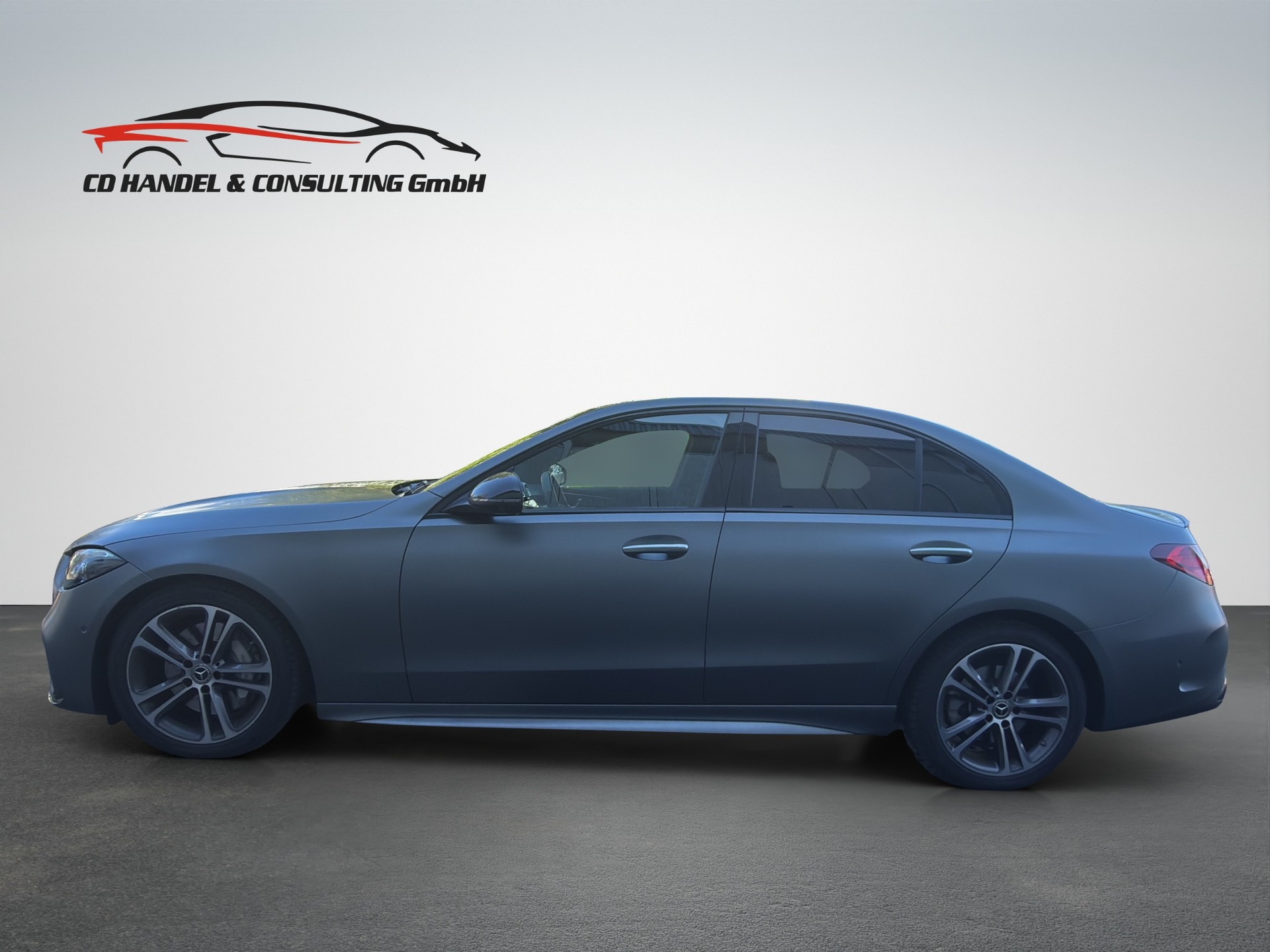 MERCEDES-BENZ C 300 d AMG Line-image-3