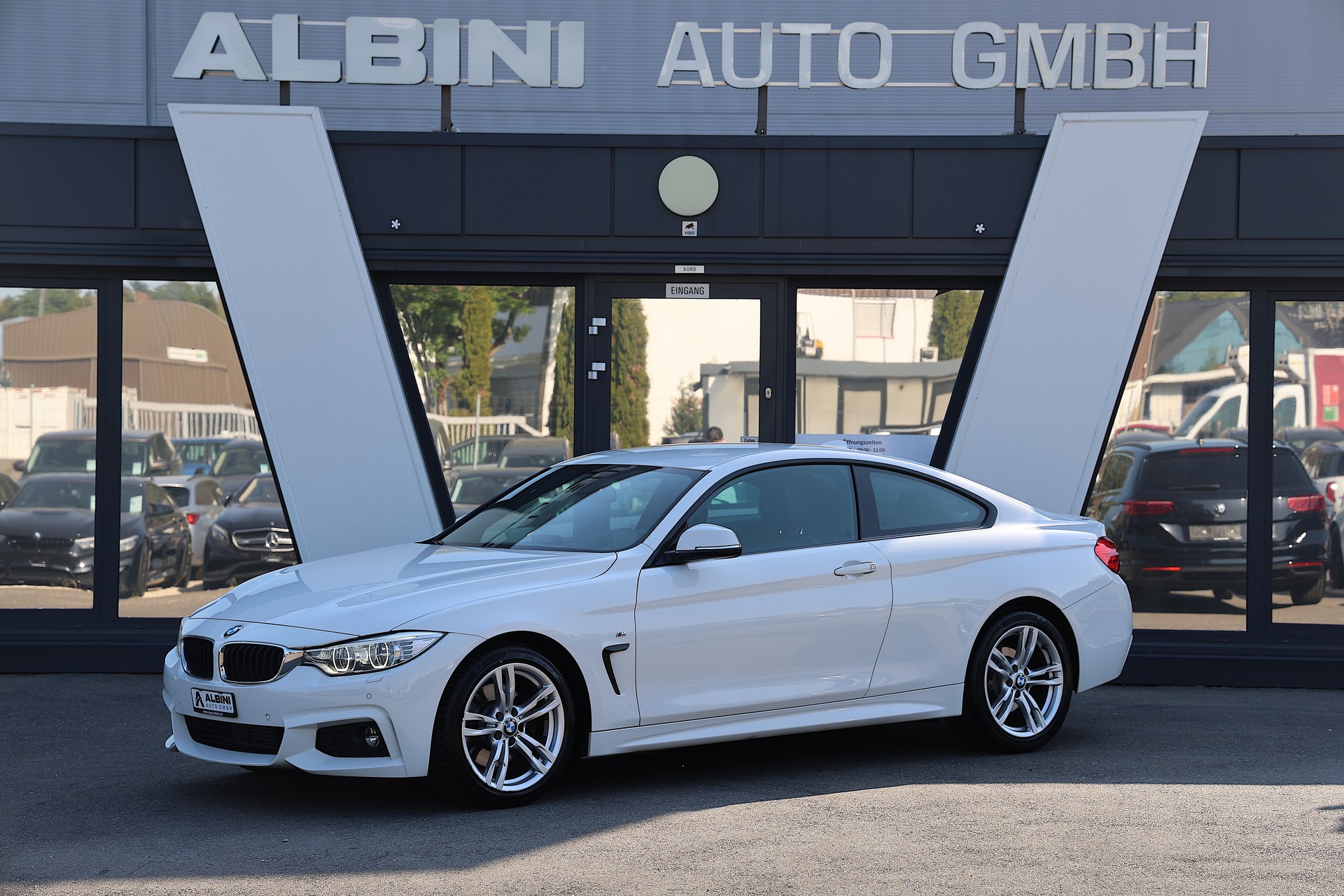 BMW 428i xDrive SAG Coupé-image-0
