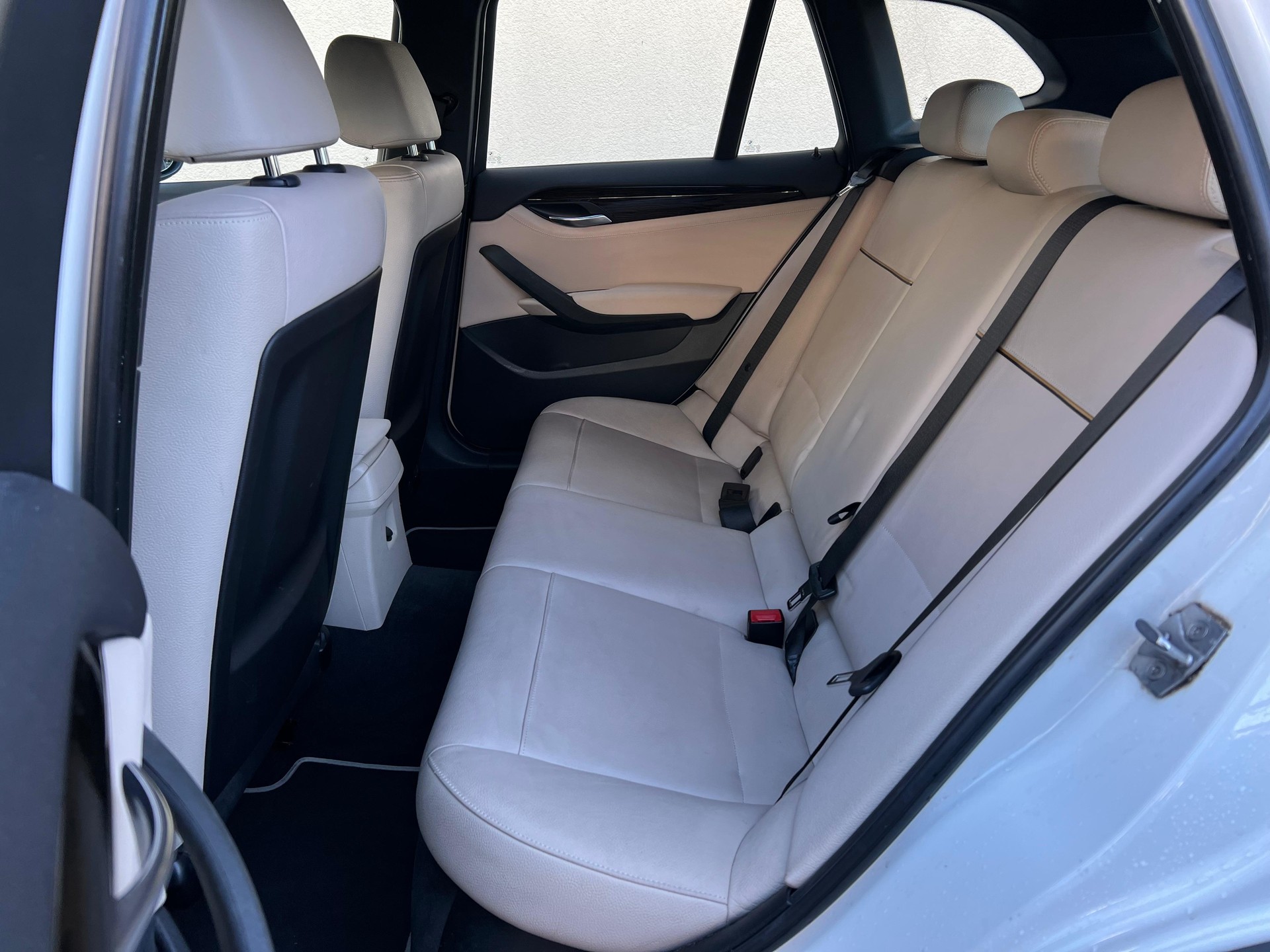 BMW X1 xDrive 20d Steptronic-image-12