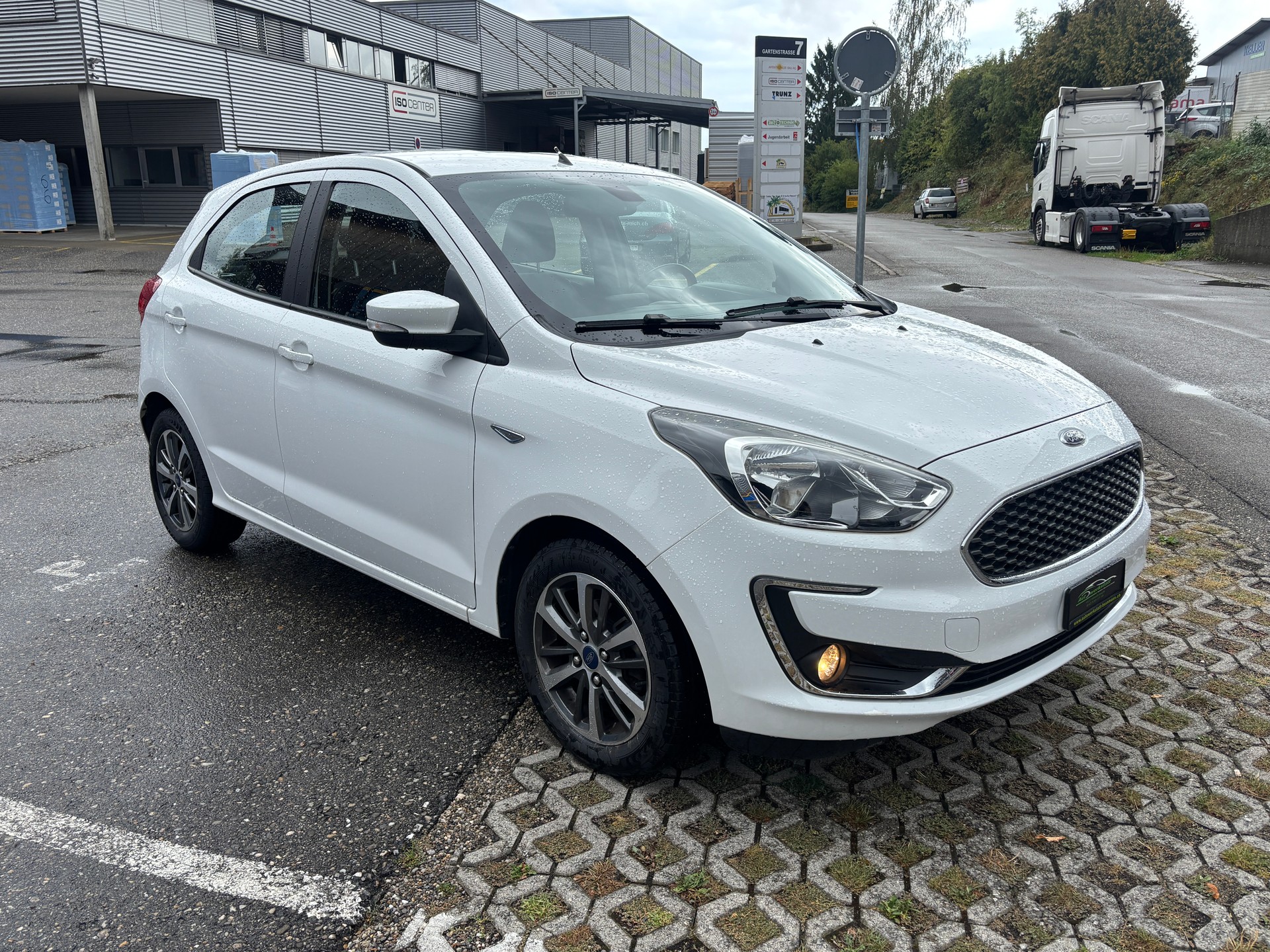 FORD KA+ 1.2 Ti-VCT Cool&Sound-image-6