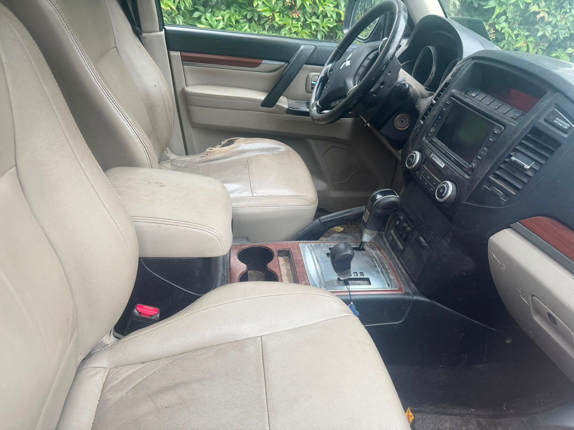 MITSUBISHI Pajero 3.2 DI-D-image-10