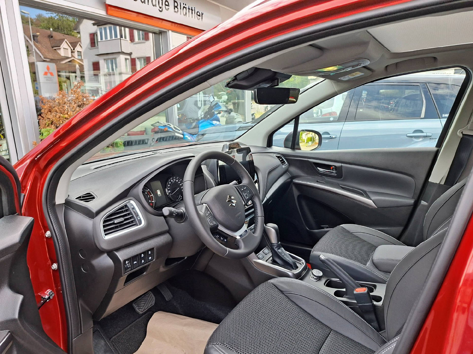 SUZUKI S-Cross Piz Sulai Top 1.4 Turbo Hybrid-image-5