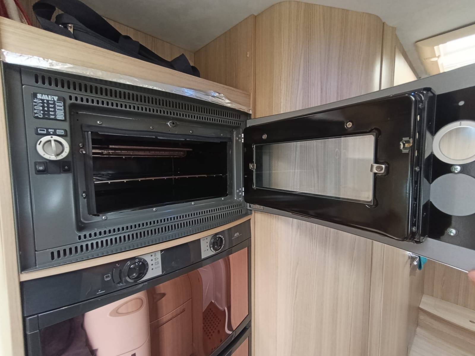 RIVIERA 85 P ***Viel Platz & Reisekomfort***-image-19
