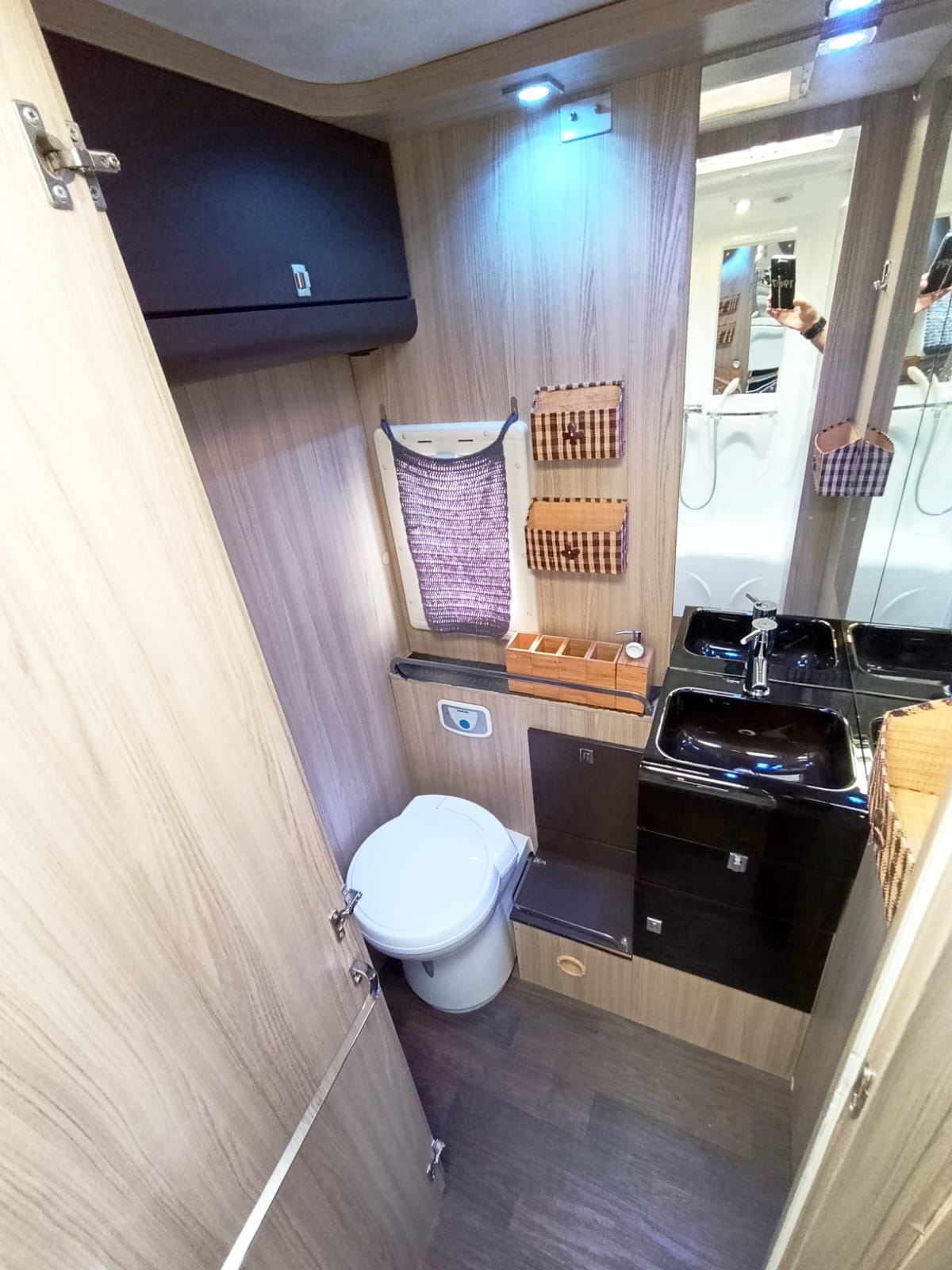 RIVIERA 85 P ***Viel Platz & Reisekomfort***-image-20