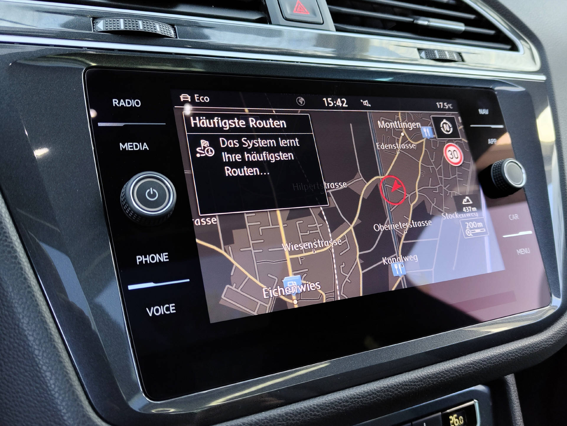 VW Tiguan 2.0 TSI R-Line 4Motion DSG-image-7