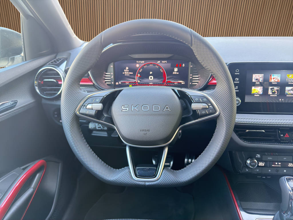 SKODA Fabia 1.5 TSI Monte Carlo DSG-image-14