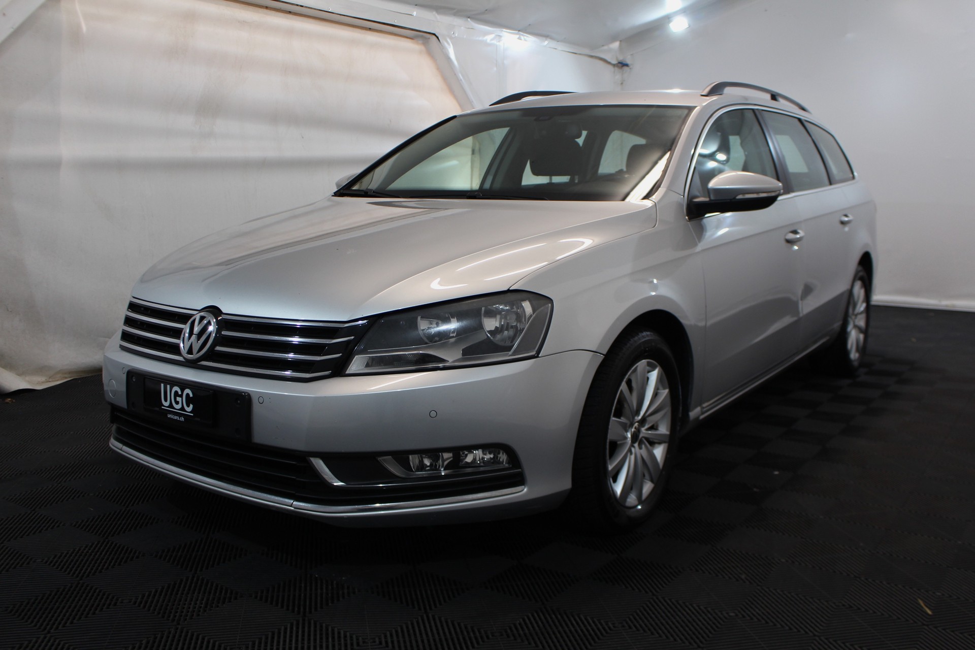 VW Passat Variant 2.0 TDI 140 BlueMT Comfl. DSG-image-2