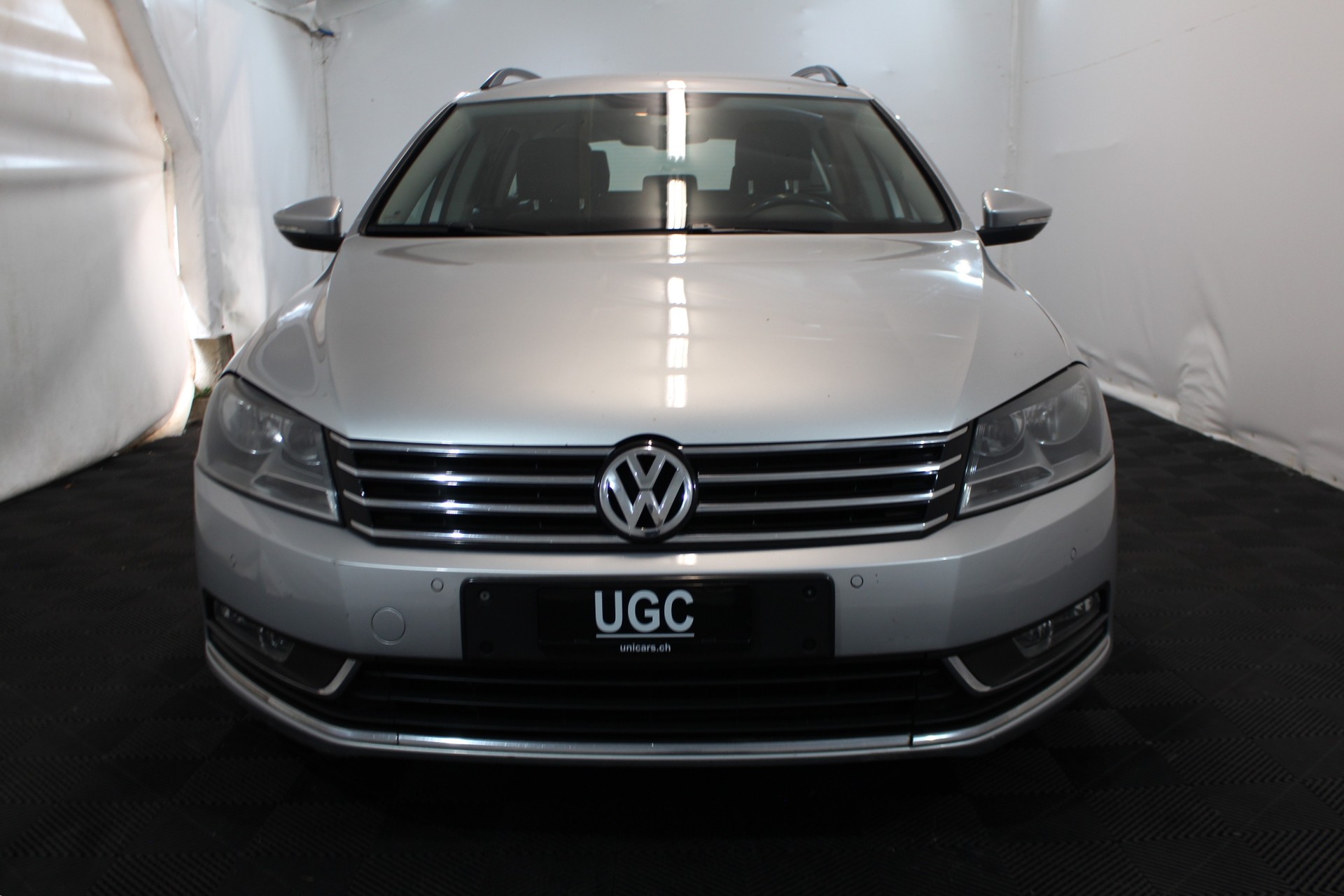 VW Passat Variant 2.0 TDI 140 BlueMT Comfl. DSG-image-1