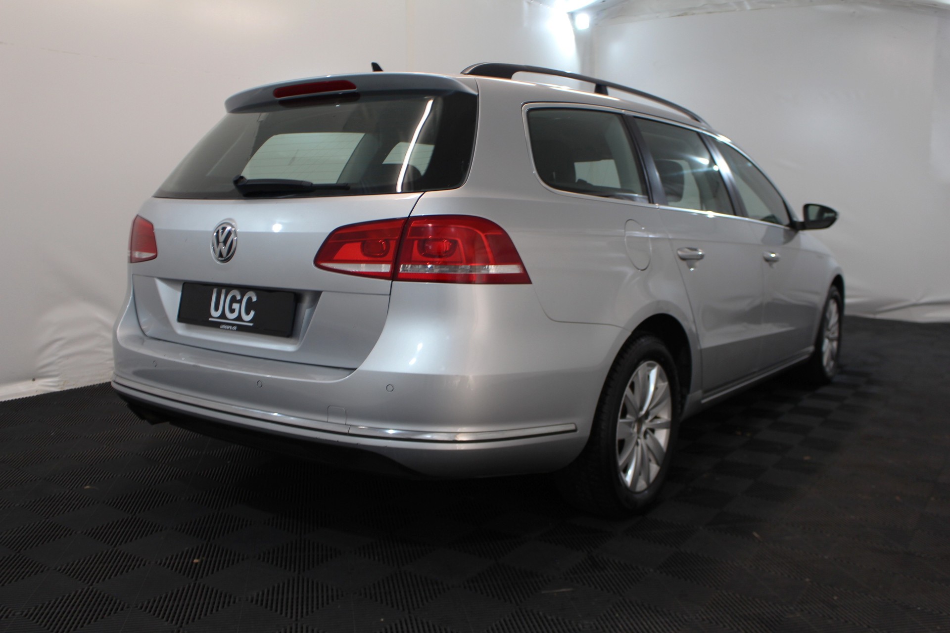 VW Passat Variant 2.0 TDI 140 BlueMT Comfl. DSG-image-5
