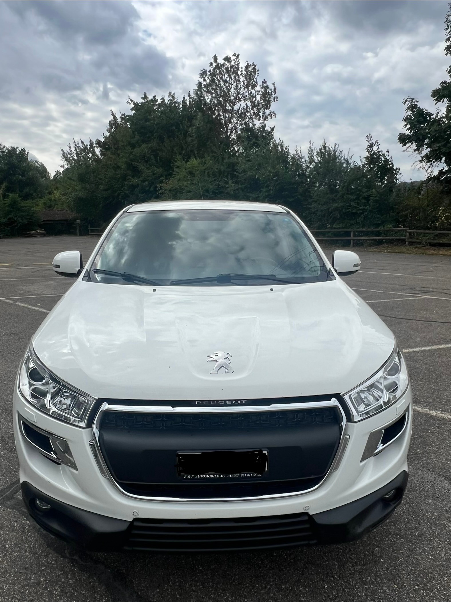 PEUGEOT 1.6 HDi 115 Style S/S-image-0
