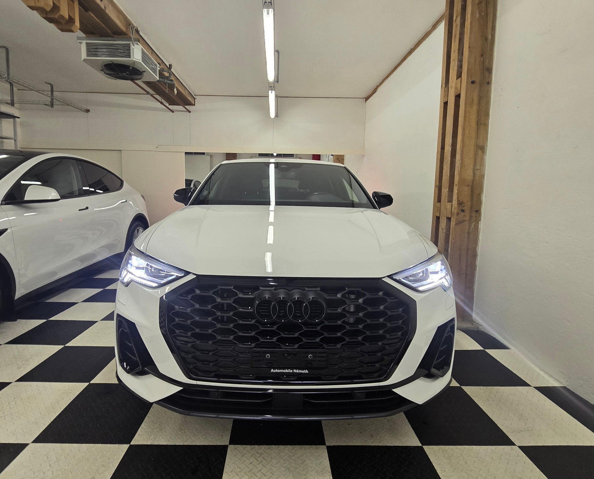 AUDI Q3 Sportback 45 TFSI e S line S-tronic-image-3