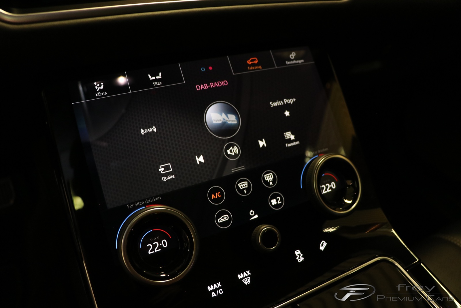 LAND ROVER Range Rover Velar R-Dynamic P 380 HSE Automatic-image-26