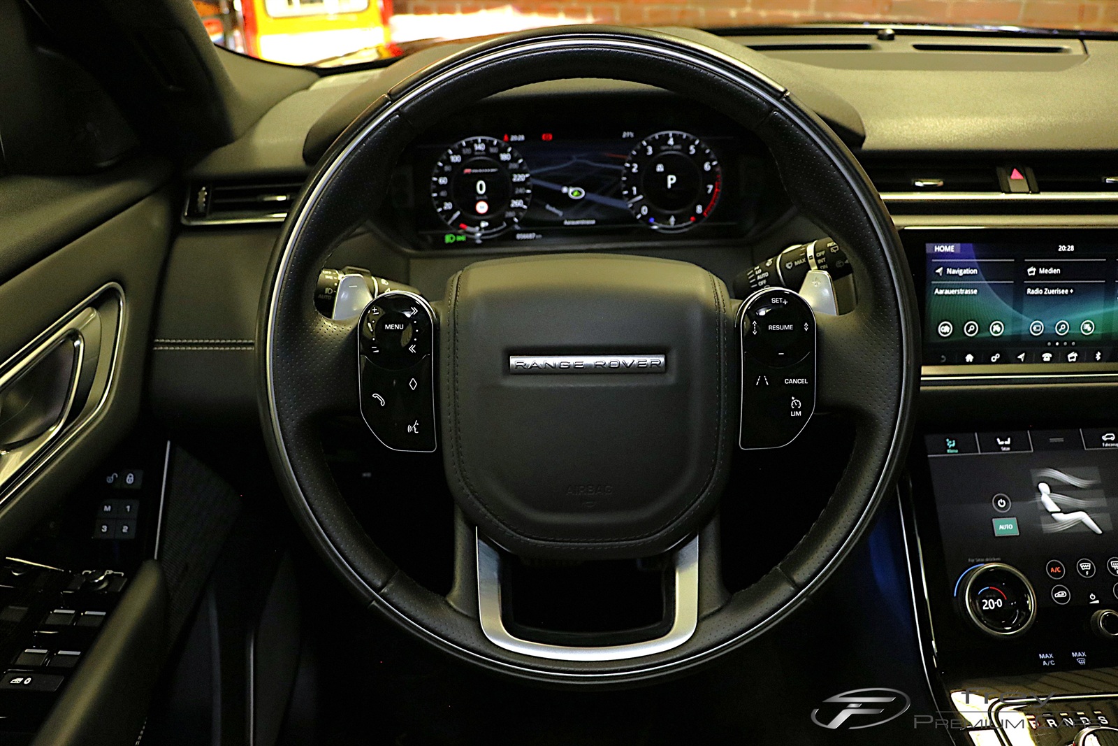 LAND ROVER Range Rover Velar R-Dynamic P 380 HSE Automatic-image-16