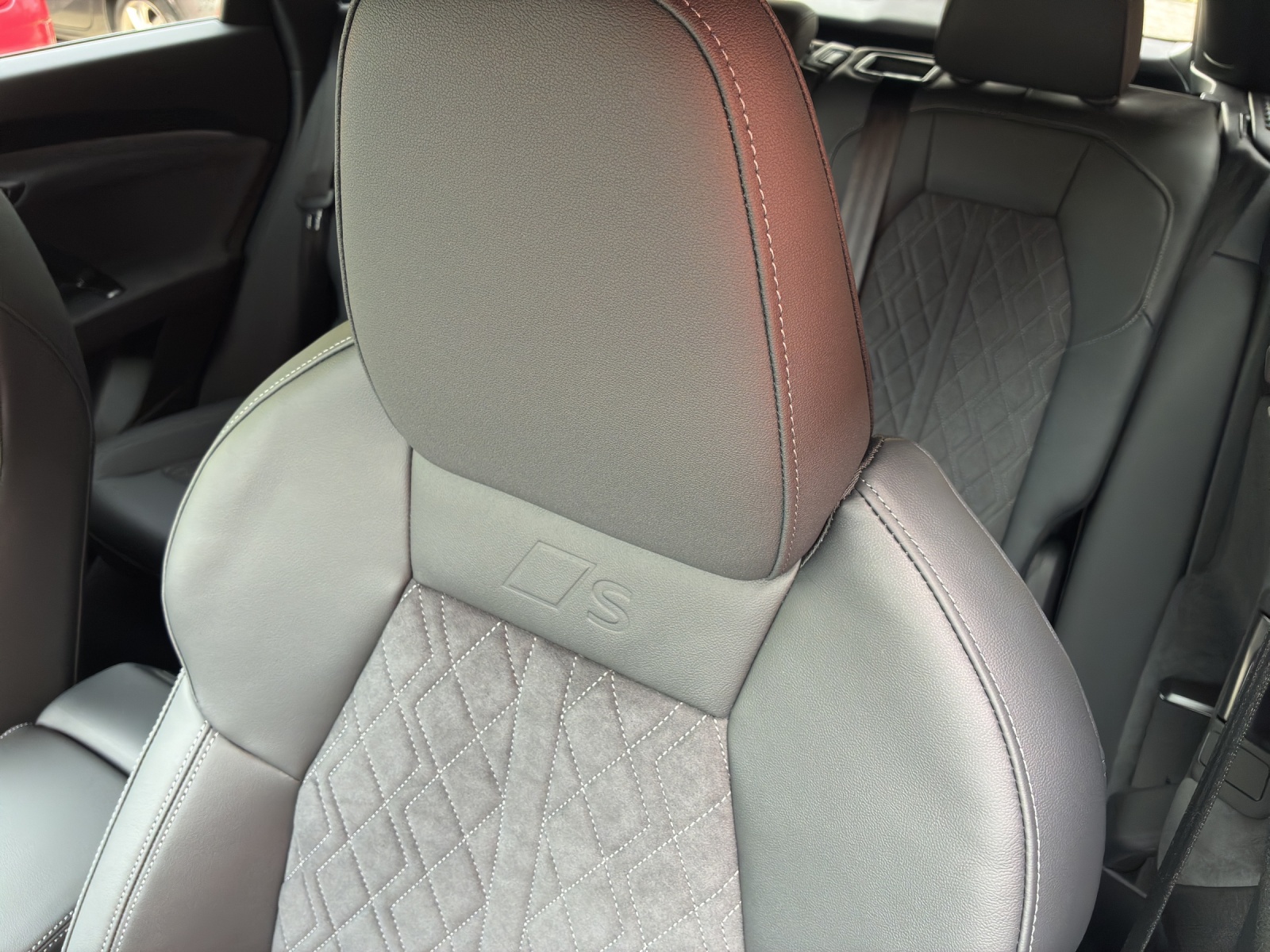 AUDI Q5 e-hybrid quattro 270 kW S-tronic-image-12