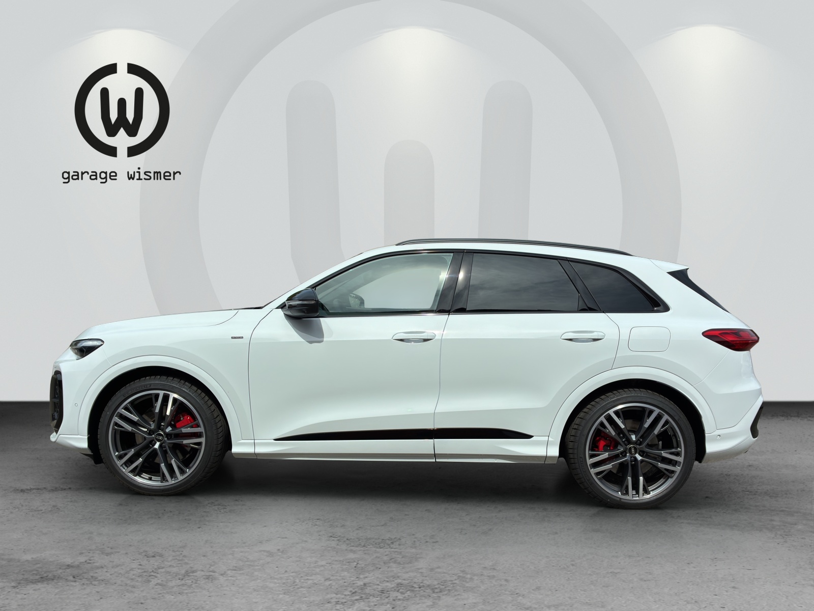 AUDI Q5 e-hybrid quattro 270 kW S-tronic-showroom-element-1