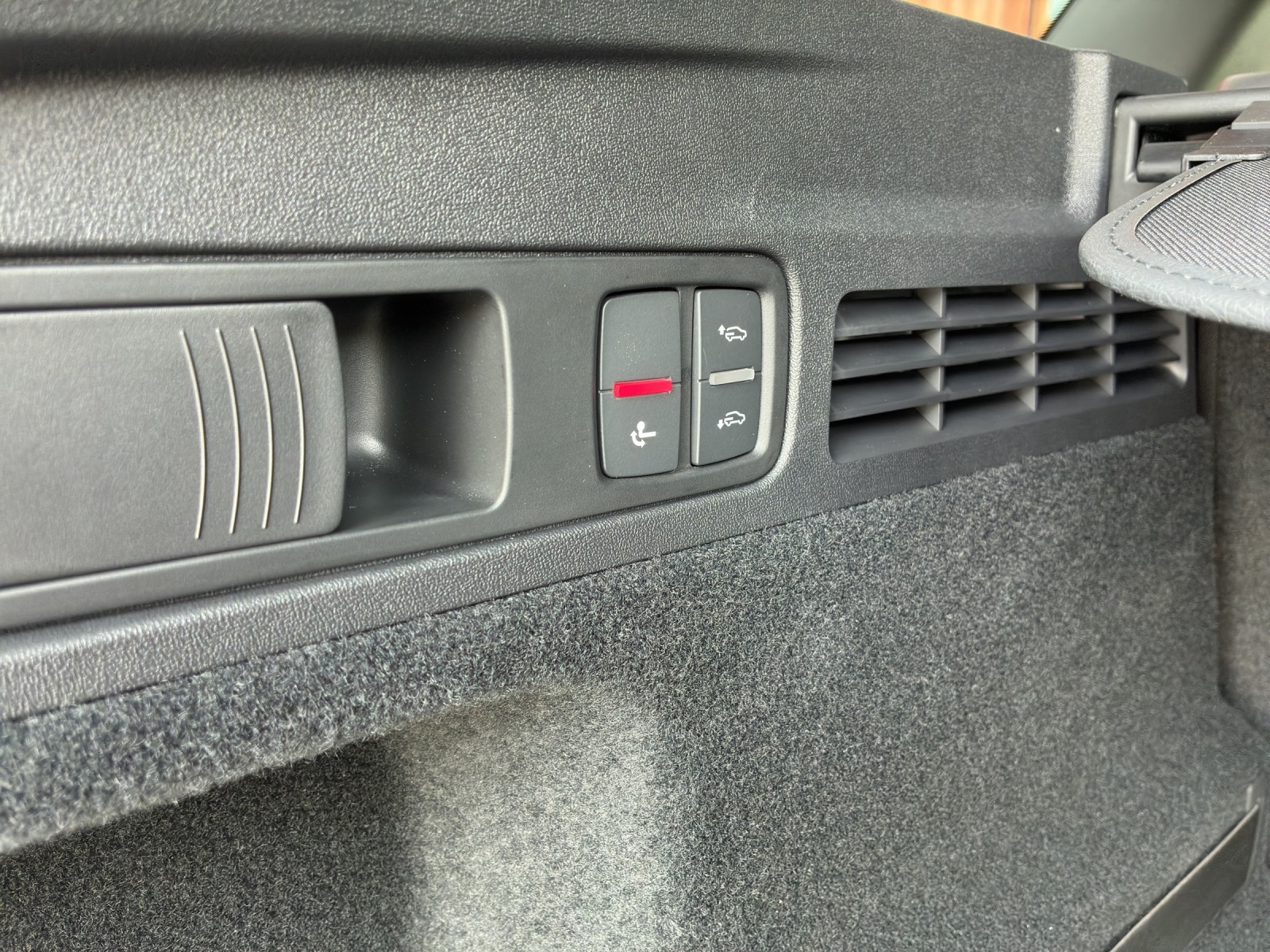 AUDI Q5 e-hybrid quattro 270 kW S-tronic-image-19