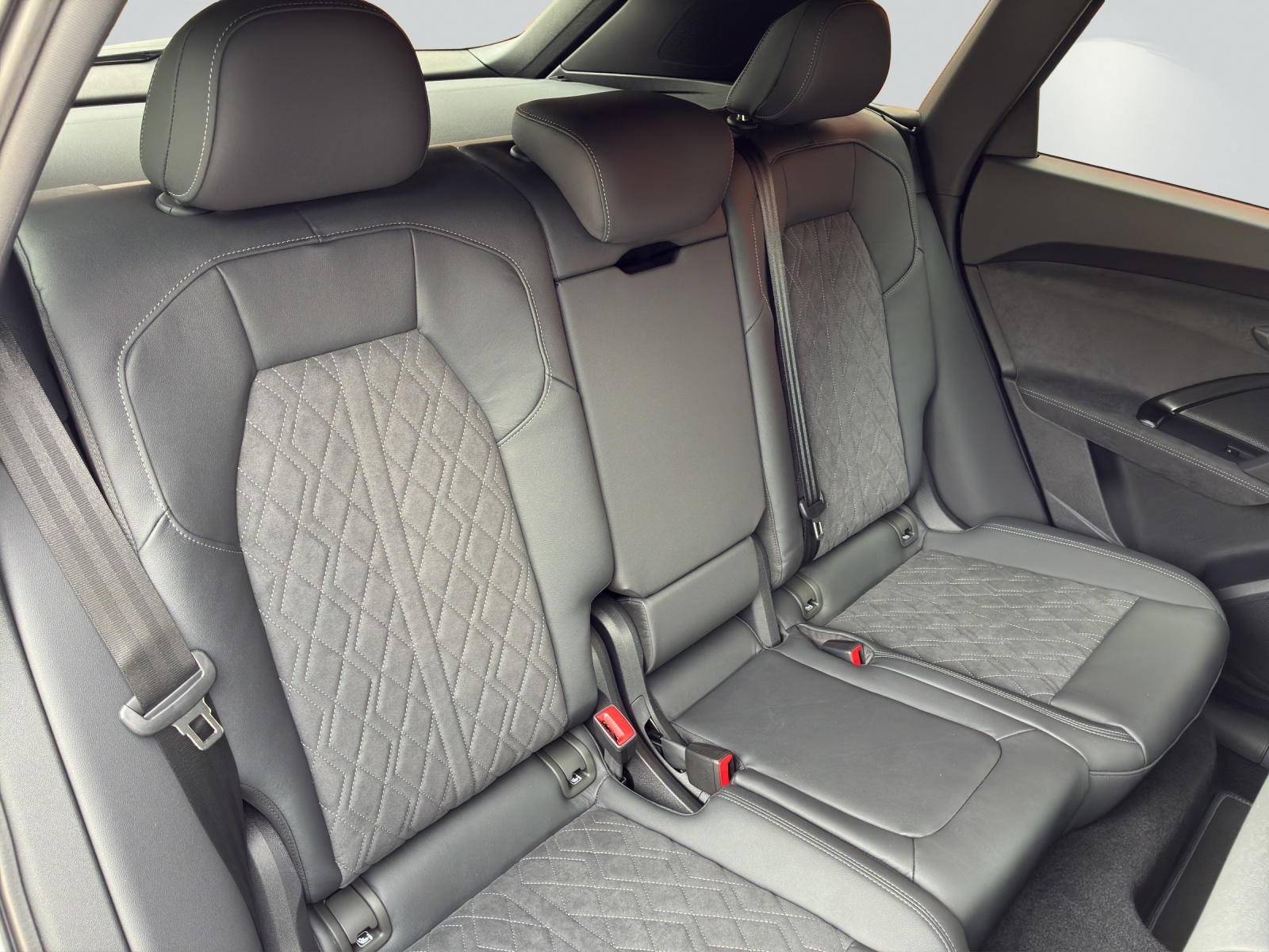 AUDI Q5 e-hybrid quattro 270 kW S-tronic-image-8