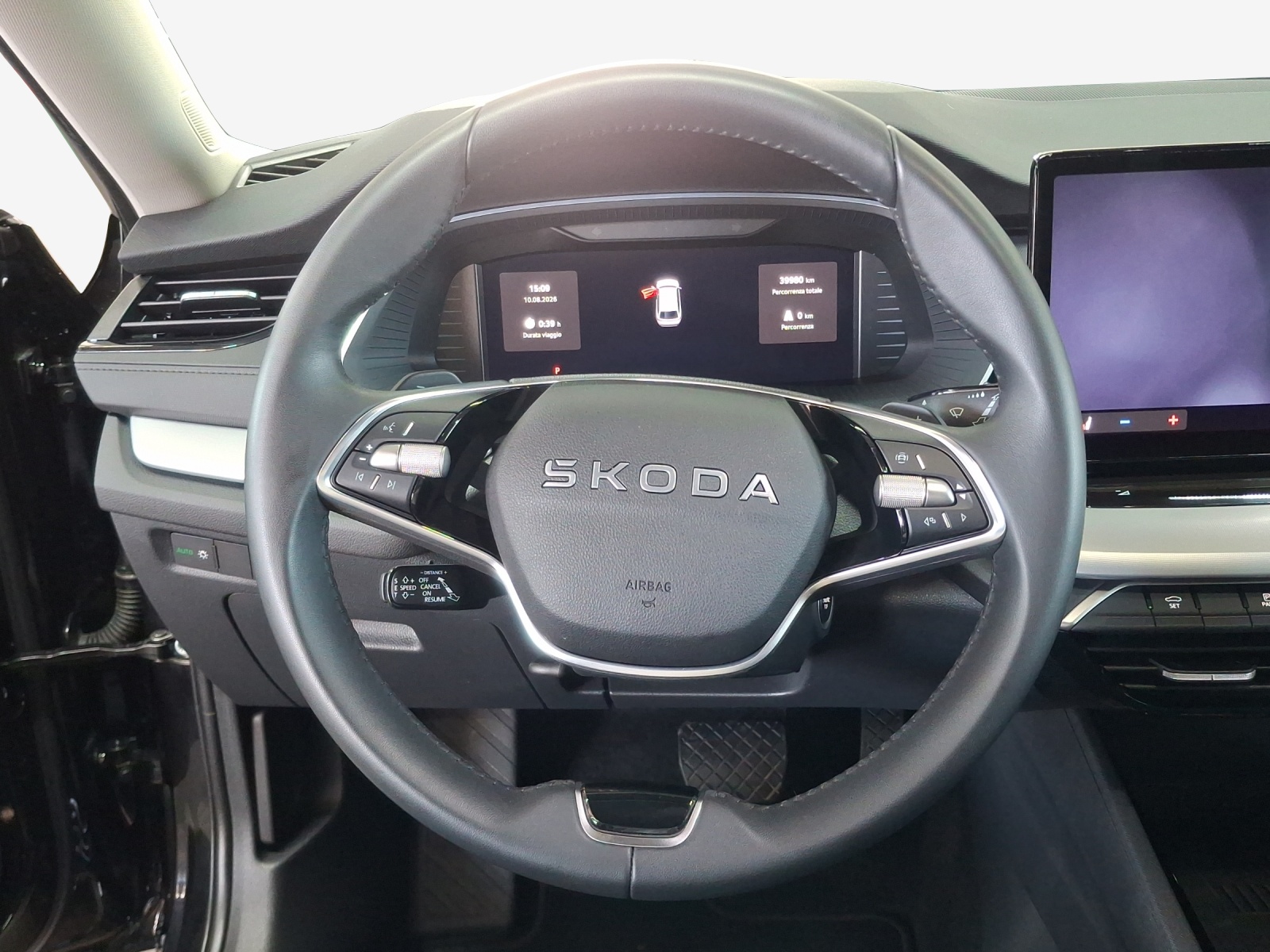 SKODA Octavia Combi 1.5 TSI mHEV DSG Dynamic-image-9