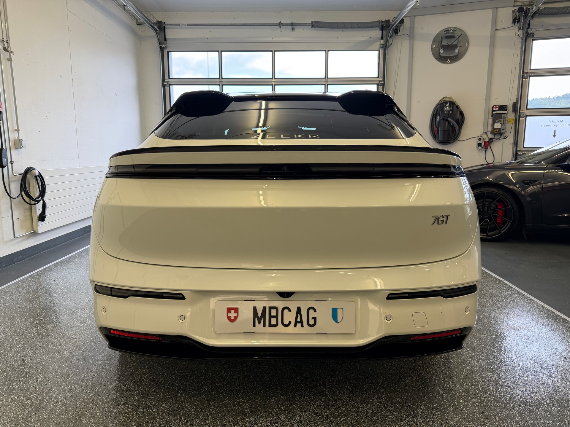 ZEEKR 7GT 100kWh Prvilege Launch Edition AWD-image-8