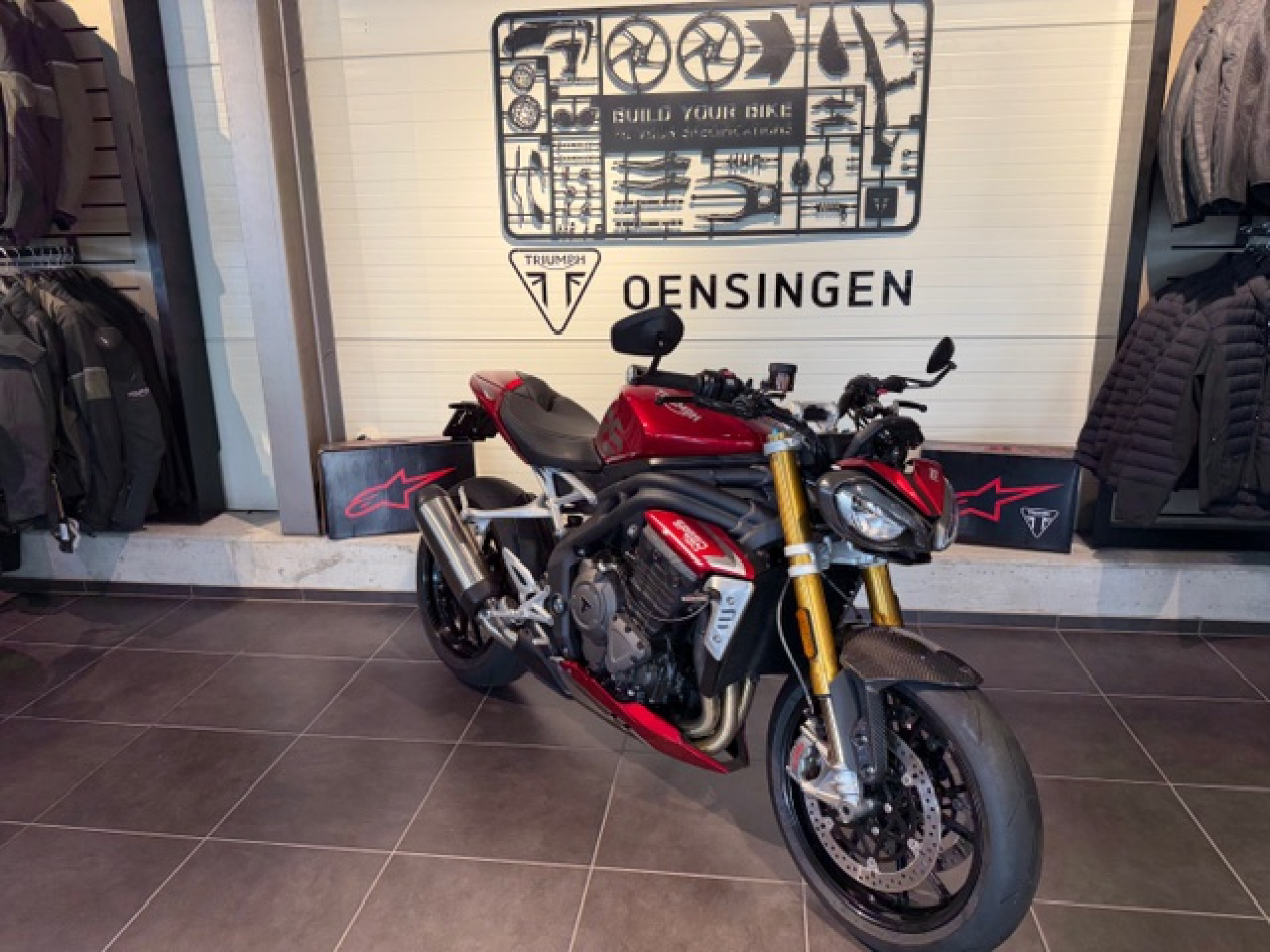 TRIUMPH Speed Triple 1200 RS Mit 1 Jahr Occasionsgarantie-showroom-element-1