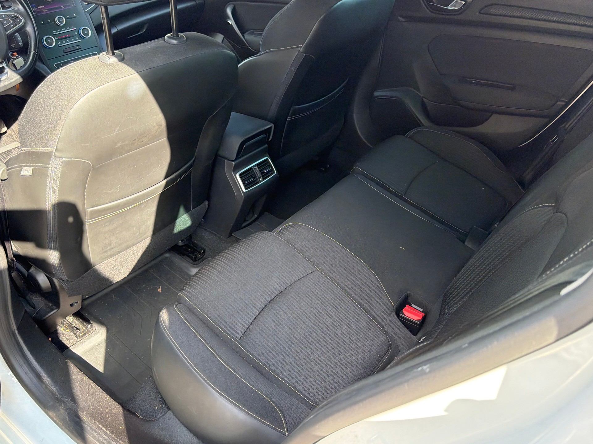 RENAULT Mégane Grandtour 1.5 dCi Business EDC-image-7
