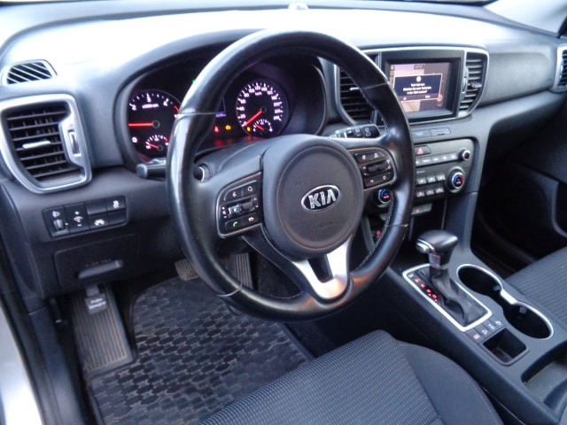 KIA Sportage 2.0CRDi Trend 4WD Automat-image-7