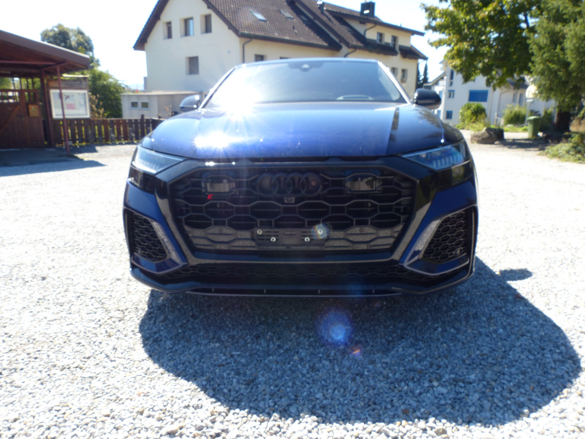 AUDI RSQ8 quattro tiptronic-image-1