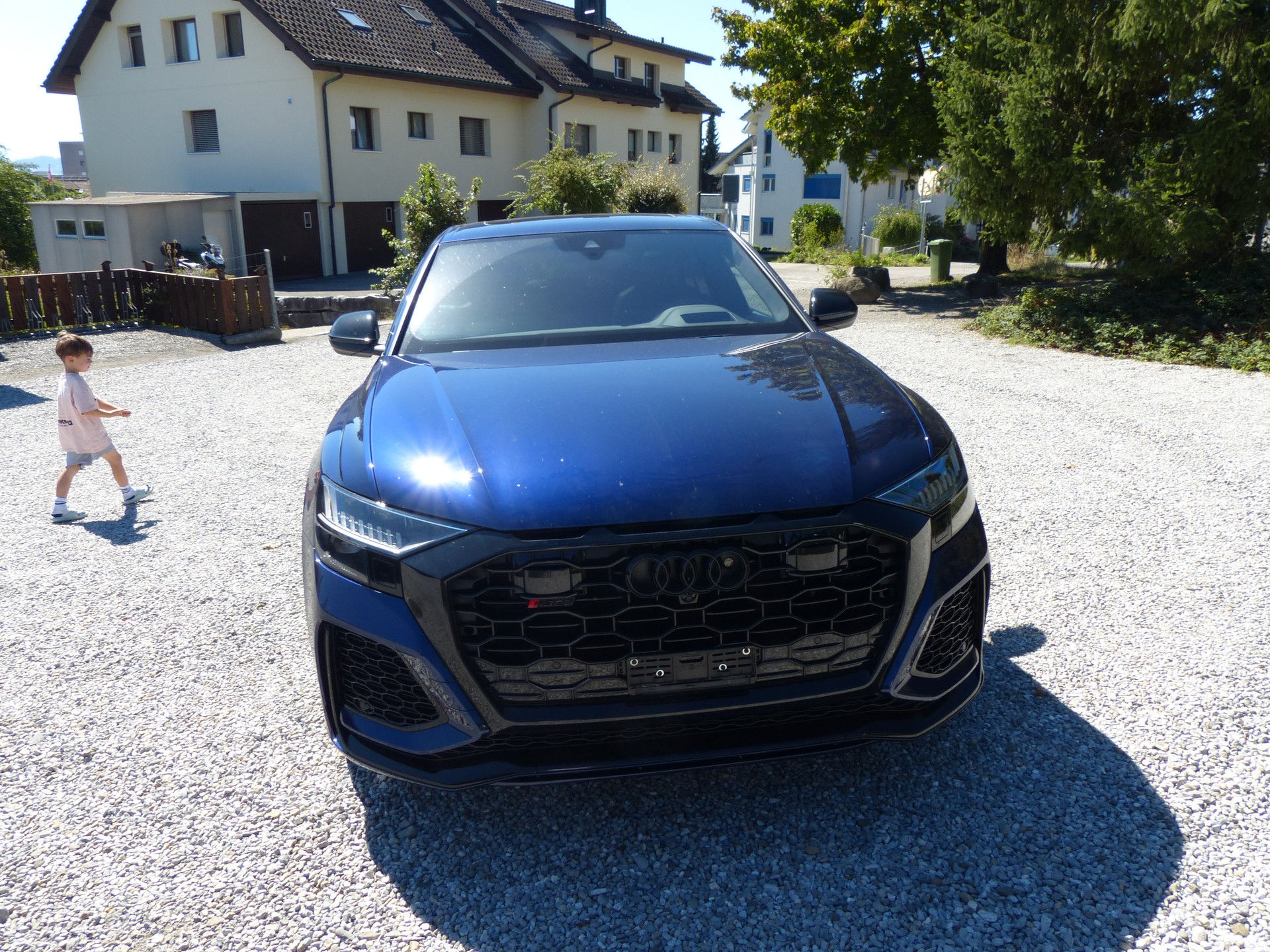 AUDI RSQ8 quattro tiptronic-image-4