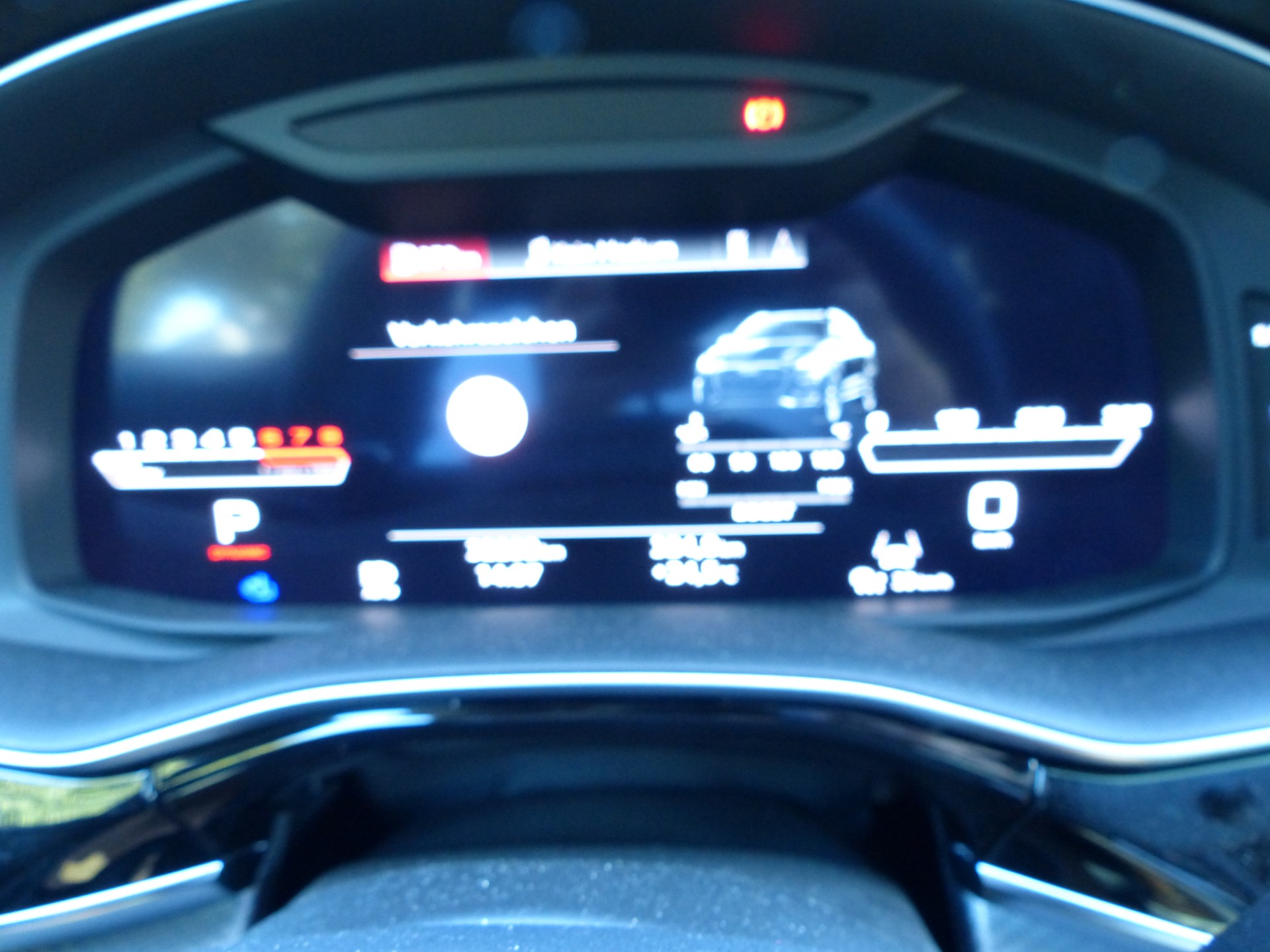 AUDI RSQ8 quattro tiptronic-image-15