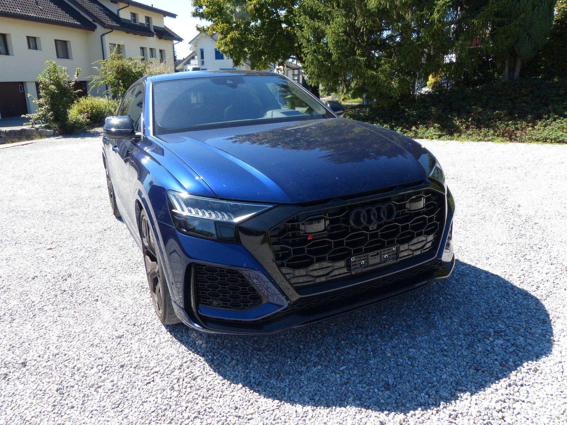 AUDI RSQ8 quattro tiptronic-image-5