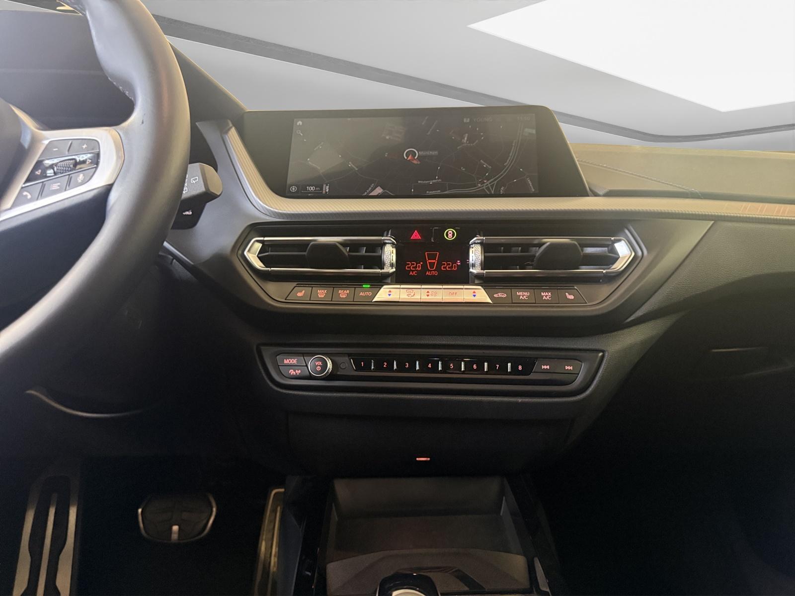 BMW 1er 118i M-SportPaket-image-15