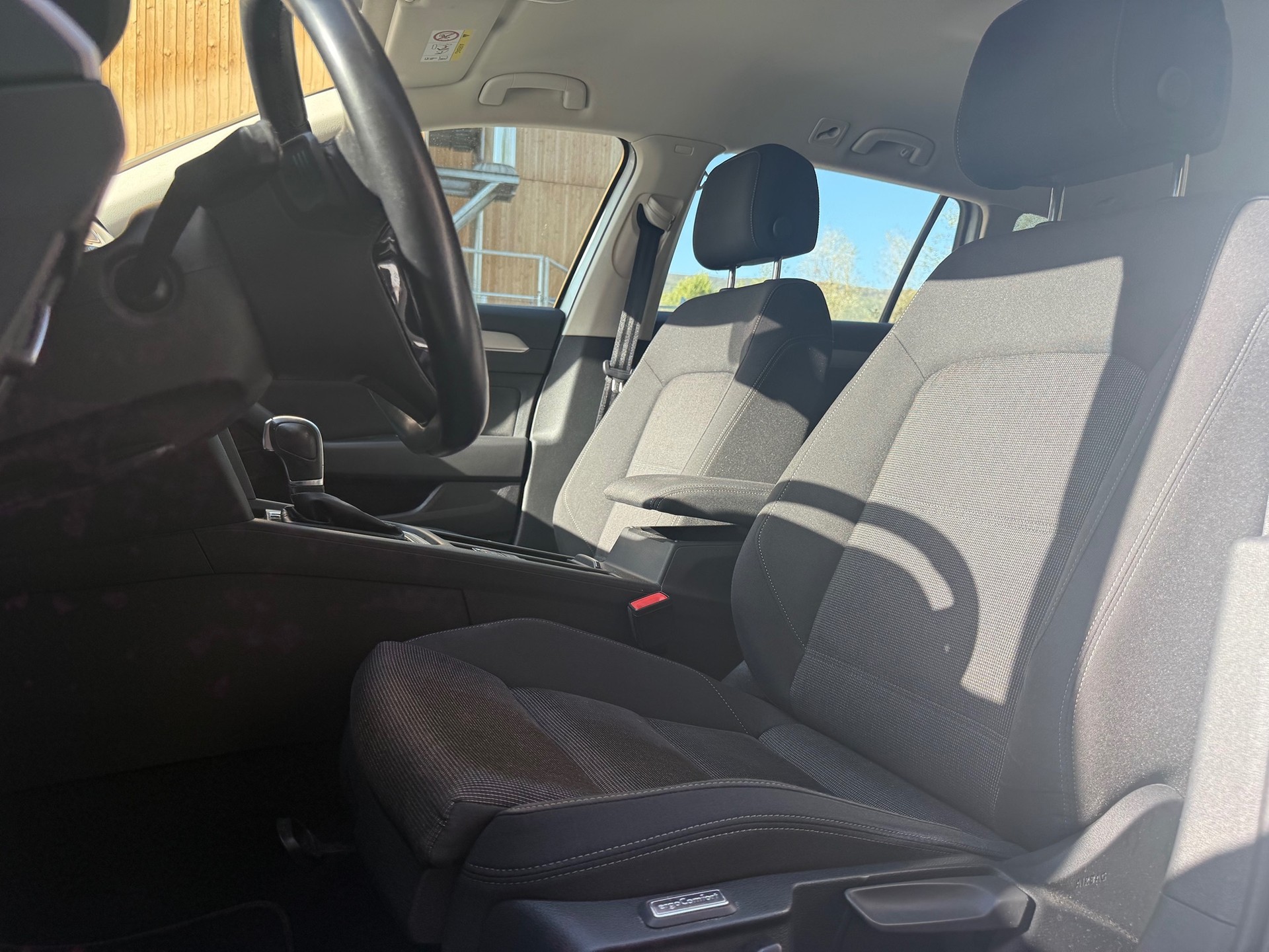 VW Passat Variant 1.6 TDI BMT Comfortline DSG-image-7