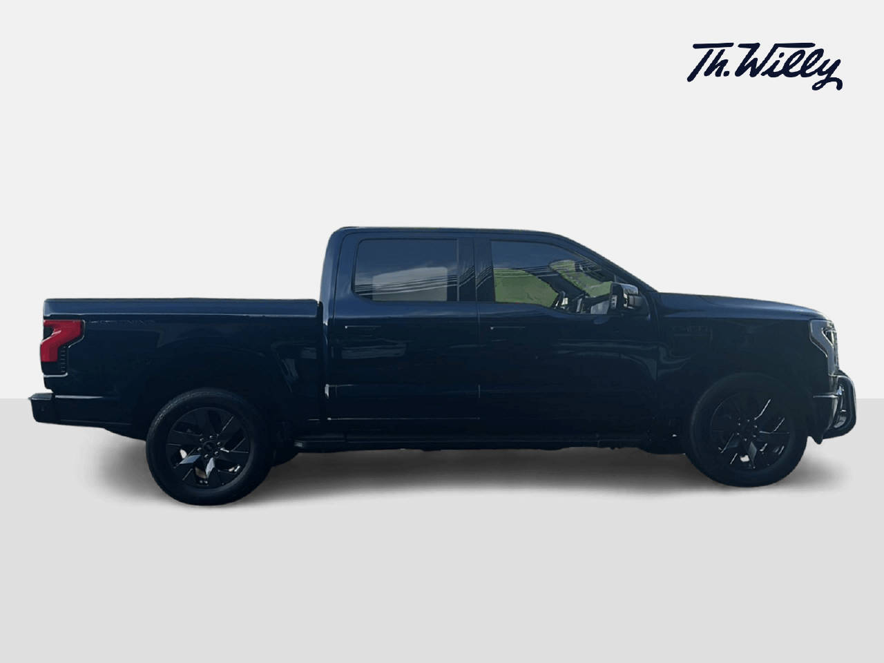 FORD F-150 Lightning DKab.Pick-up 98 kWh Lariat Launch Edition-image-3