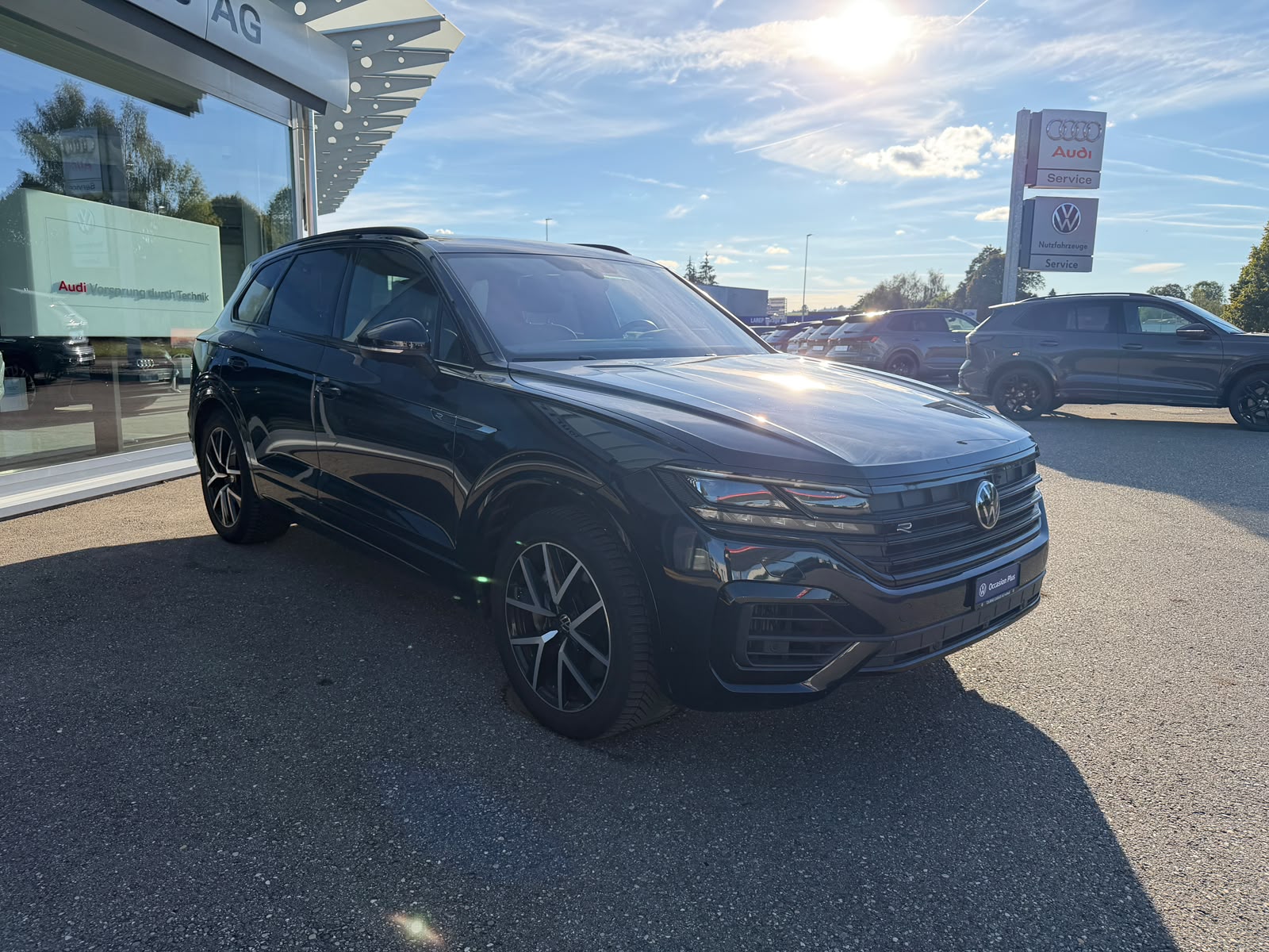 VW Touareg 3.0 TSI eHybrid R Tiptronic-image-6